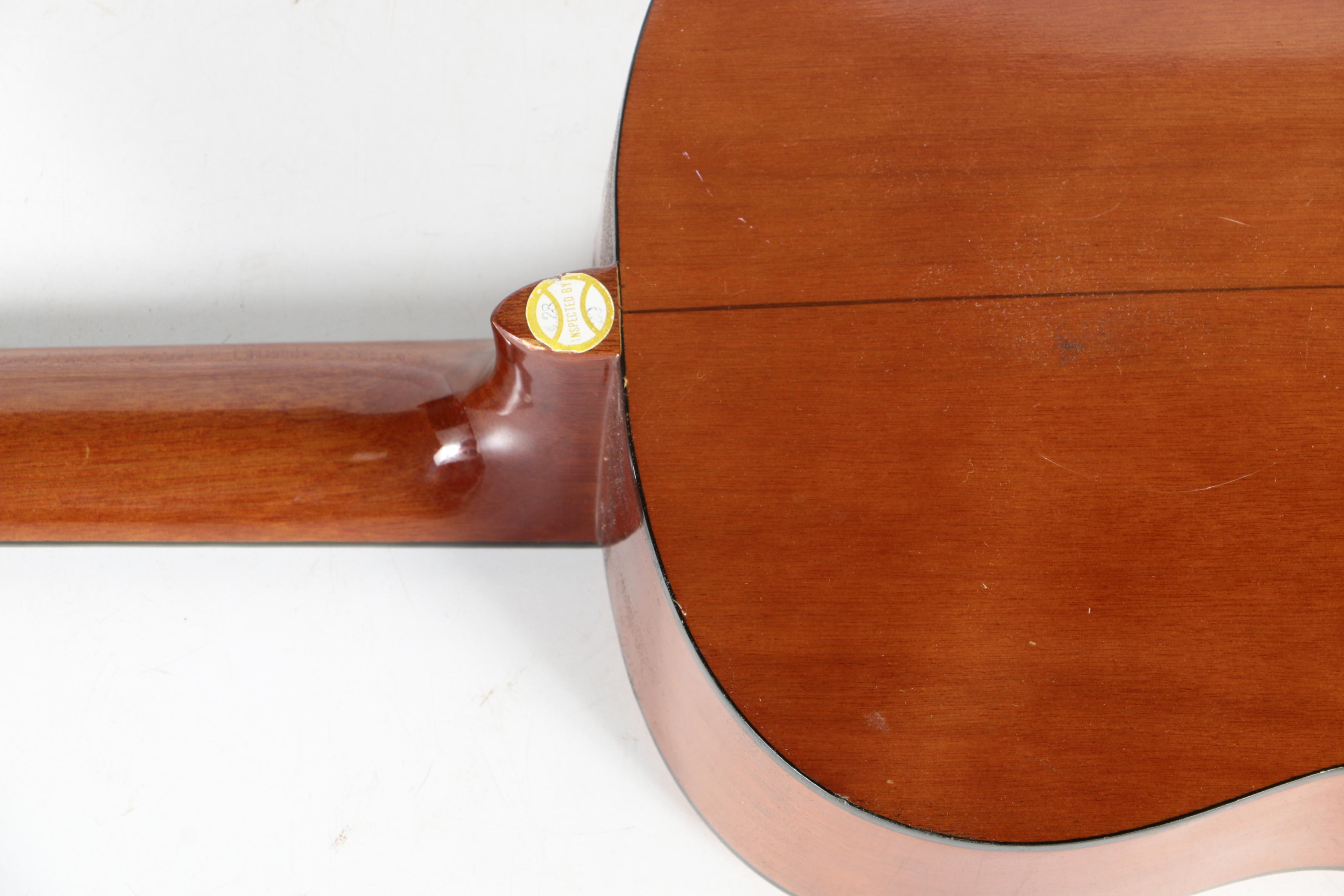 Hondo H308 Classical Acoustic Guitar with Case