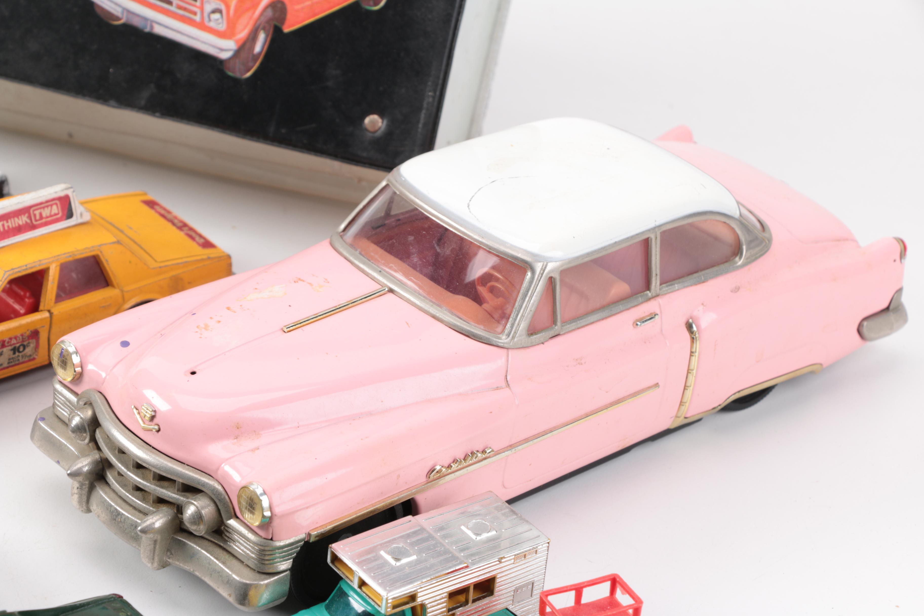 1966 Mattel "Miniature Car Collectors Show Case" and Vintage Die-Cast Cars