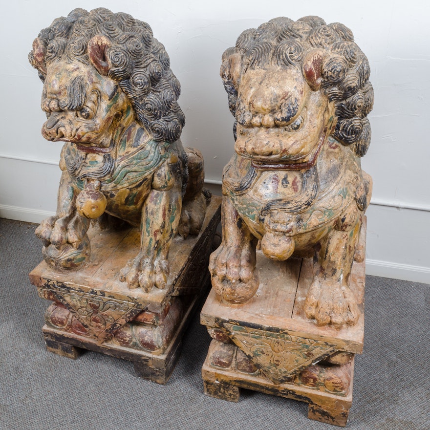 Plaster Chinese Guardian Lion Sculptures