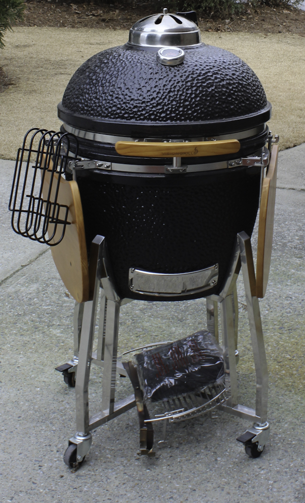 Ceramic Kamado Smoker and Grill