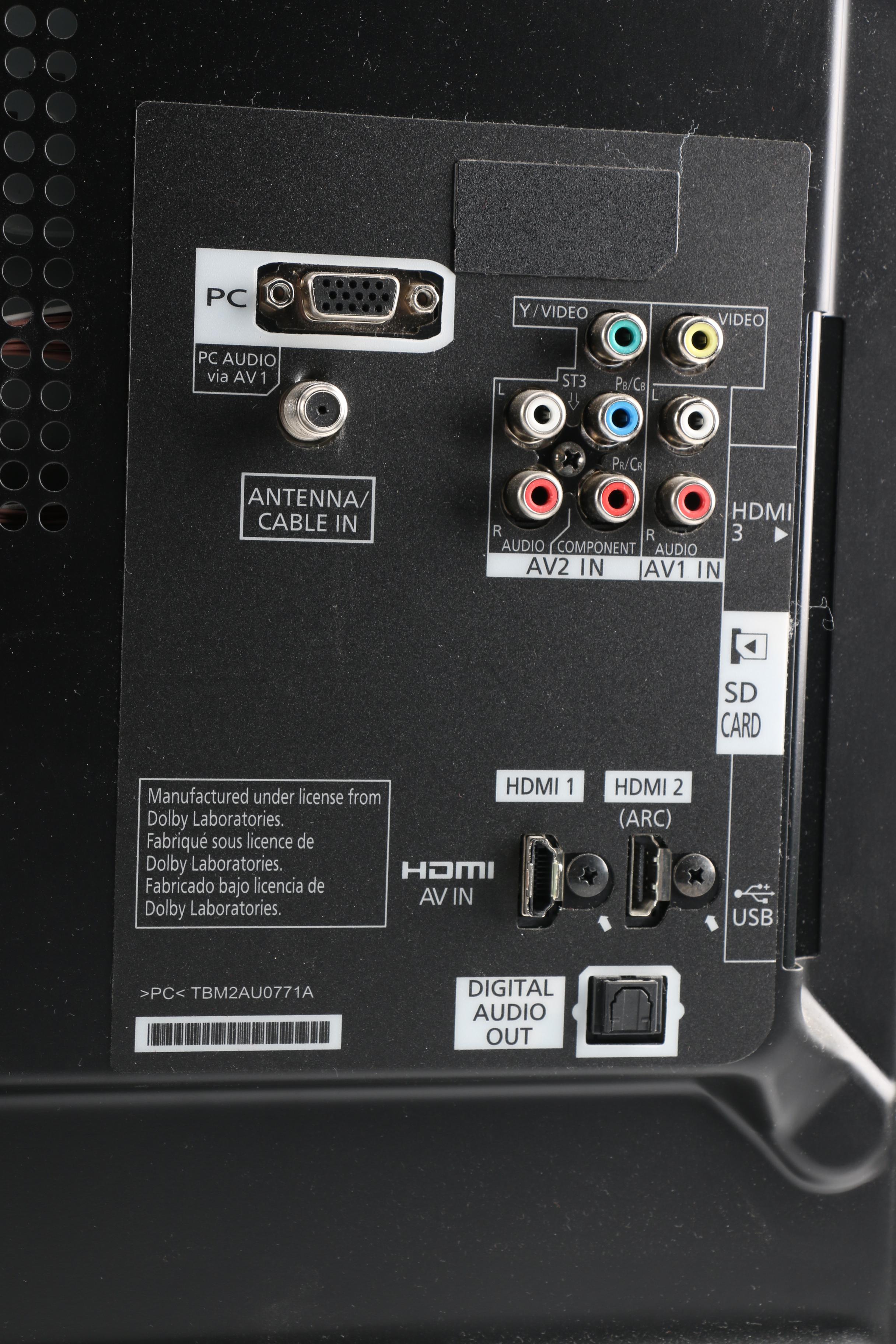 Panasonic 32" Viera LCD TV and DVD Player Plus Two Remotes