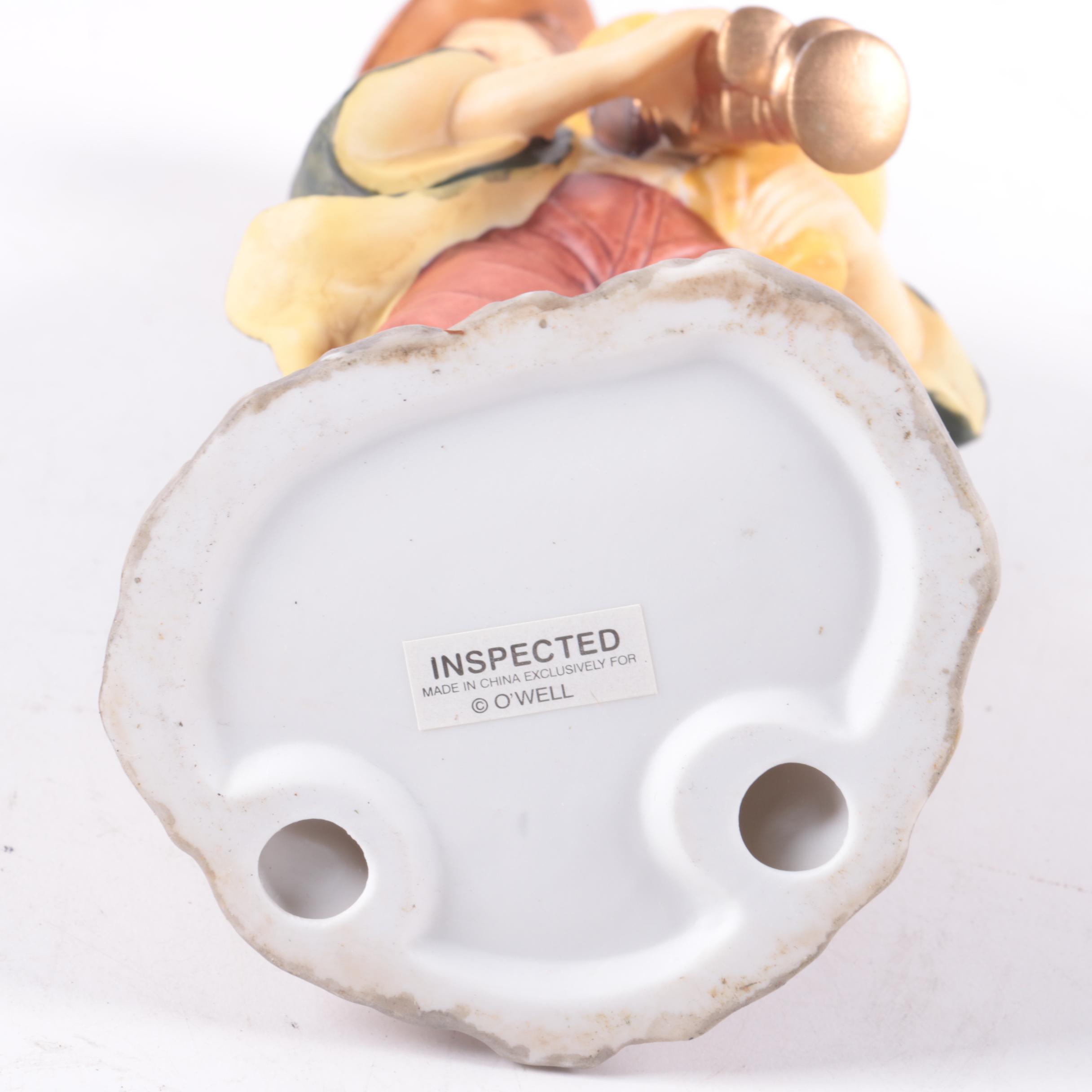 O’Well Novelty Nativity Scene Porcelain Figurines