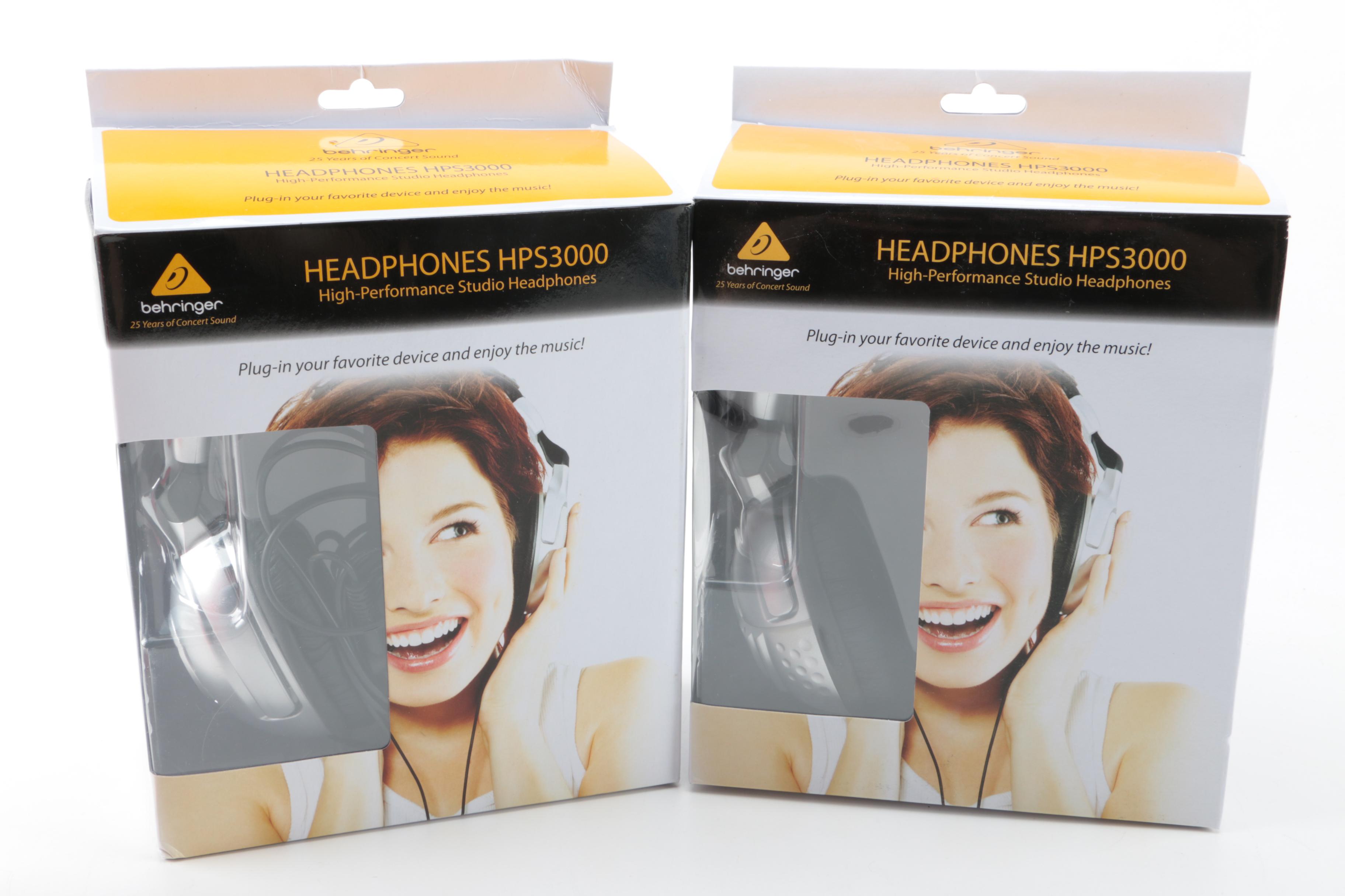 Apple 16GB iPod Touch with Behringer Headphones and Accessories