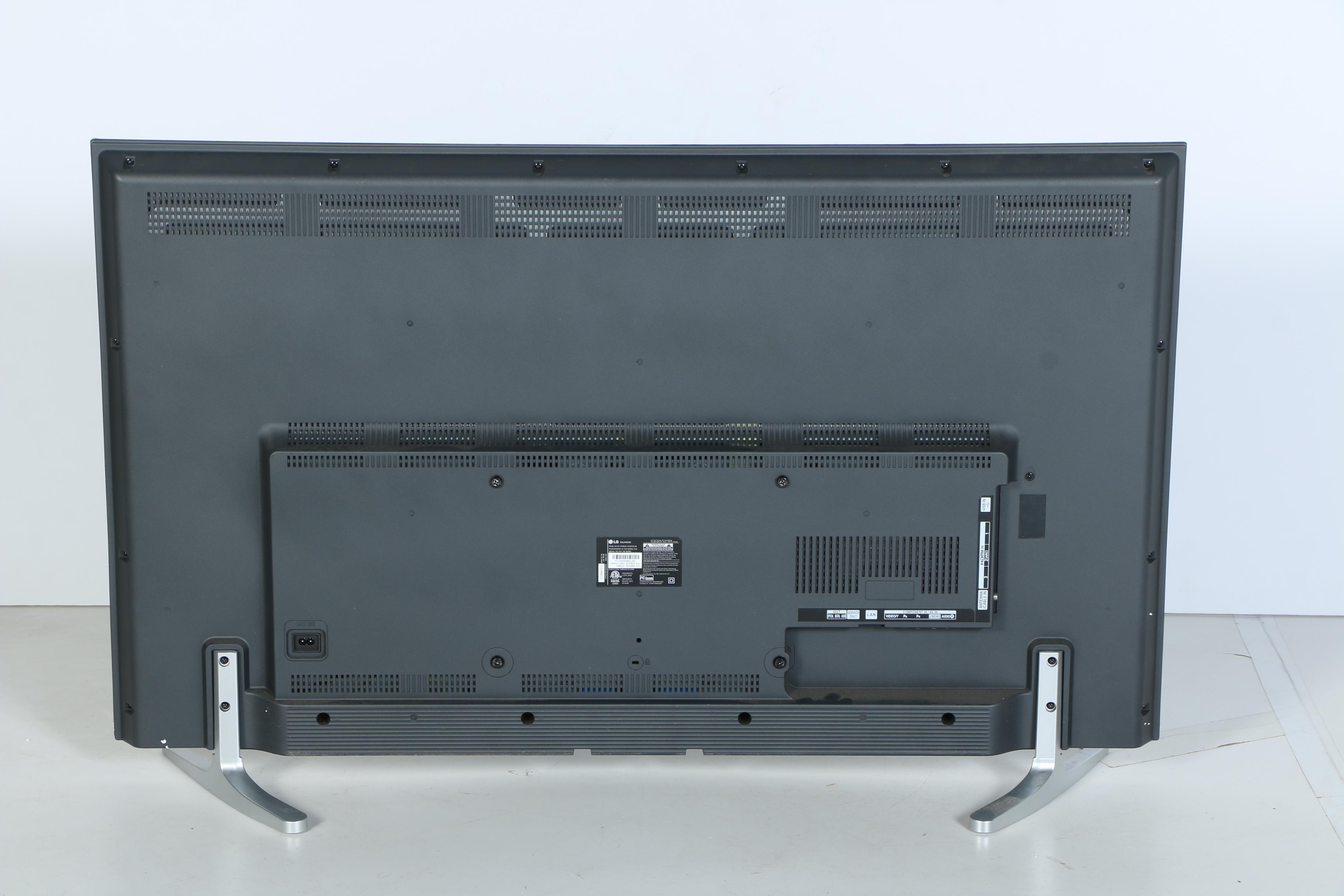 LG 50" 4K UHD Smart TV