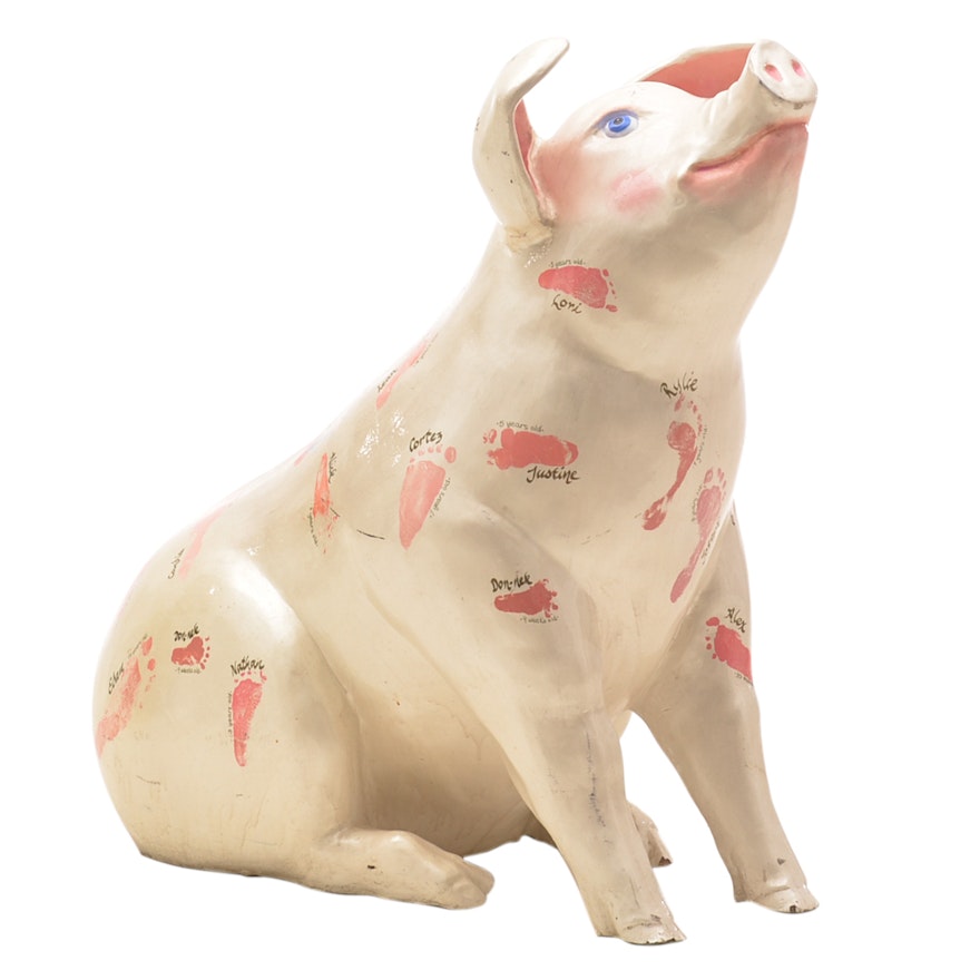 Cincinnati's "Big Pig Gig" Sitting Sculpture
