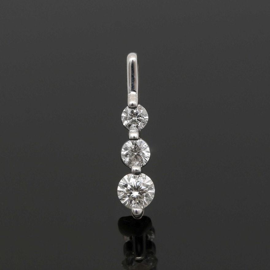 18K White Gold Diamond Pendant