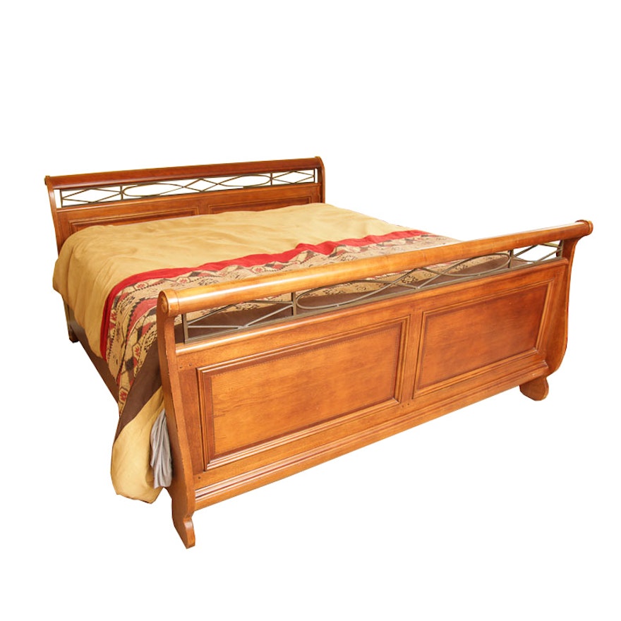 Sleigh Bed in King-Size