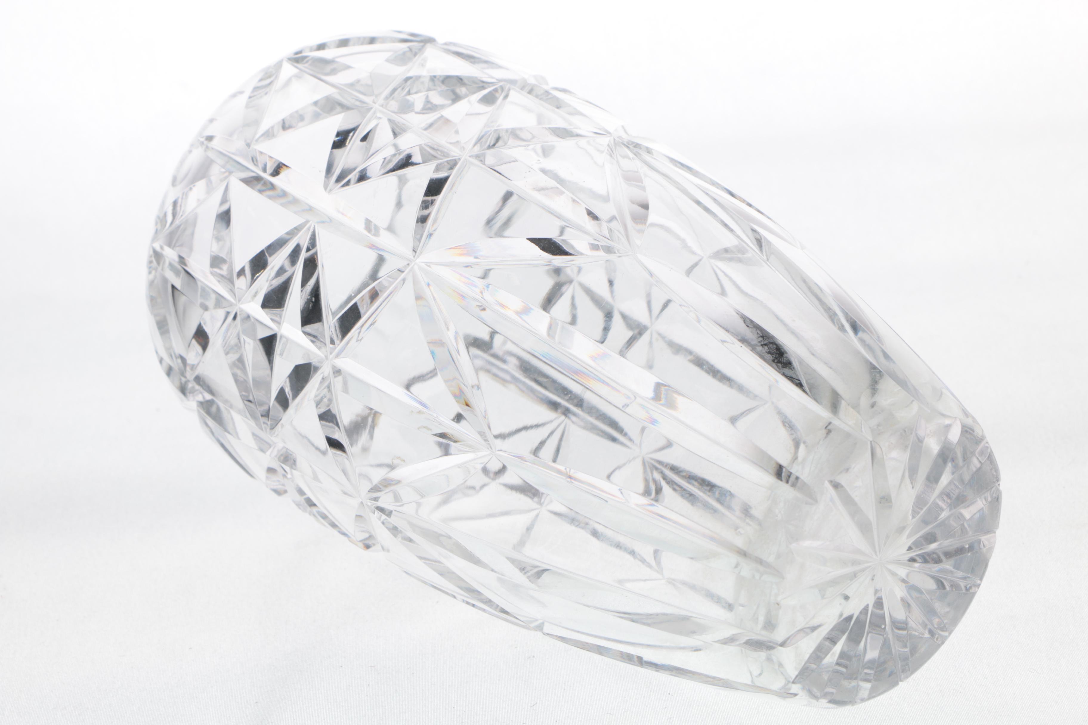 Deco Revival Crystal Vase