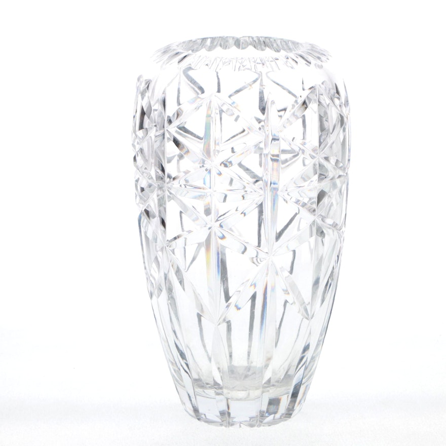 Deco Revival Crystal Vase