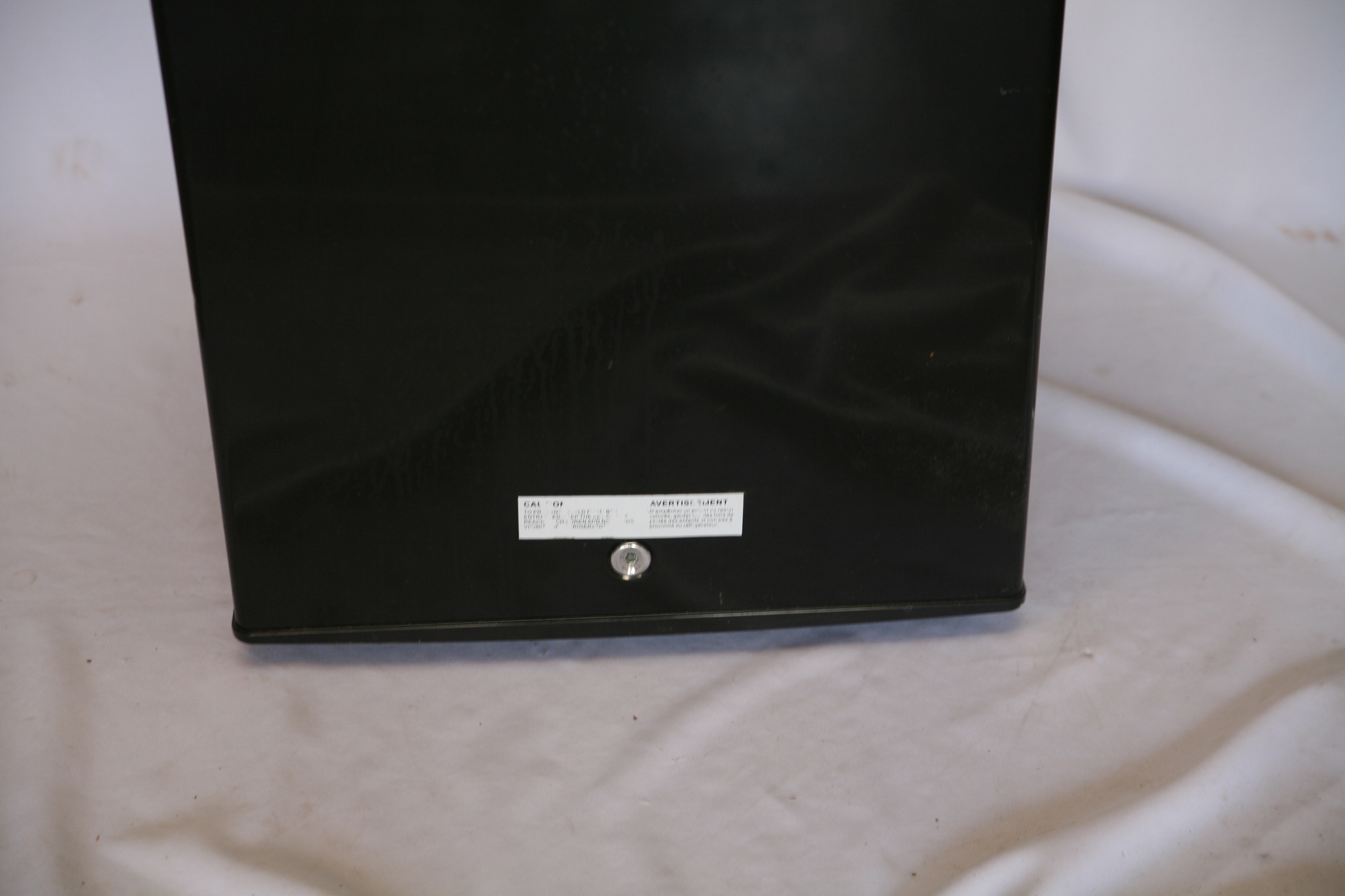 Frigidaire Mini Refrigerator