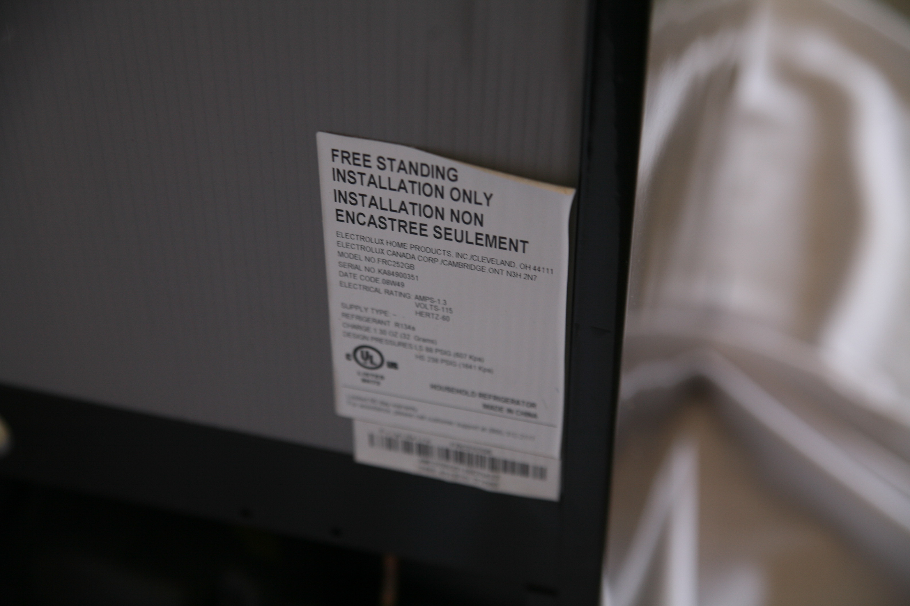 Frigidaire Mini Refrigerator