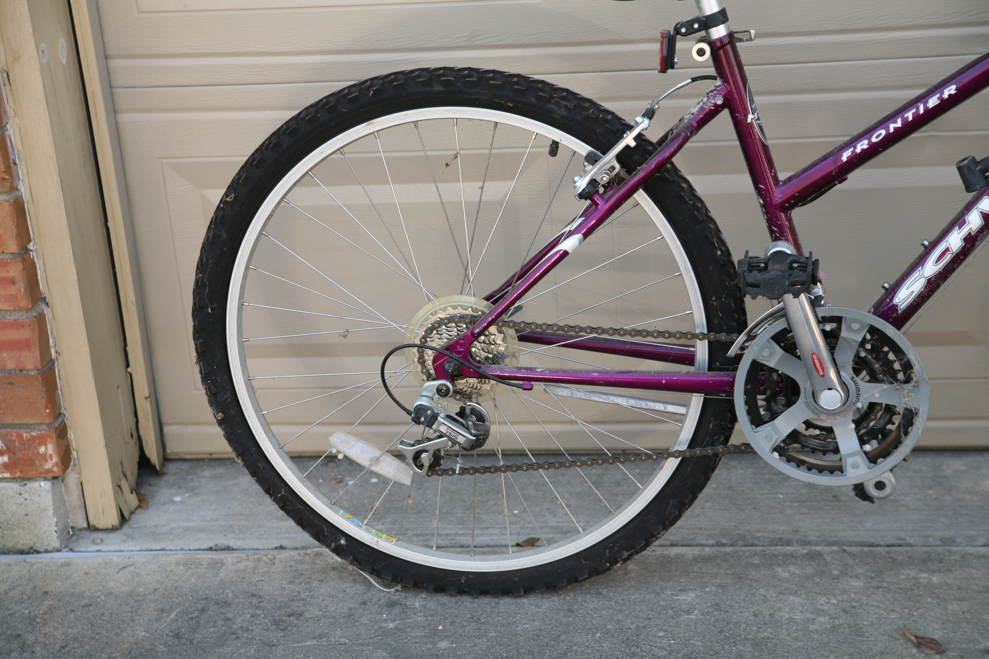 Schwinn "Frontier" Women's Hybrid Bicycle
