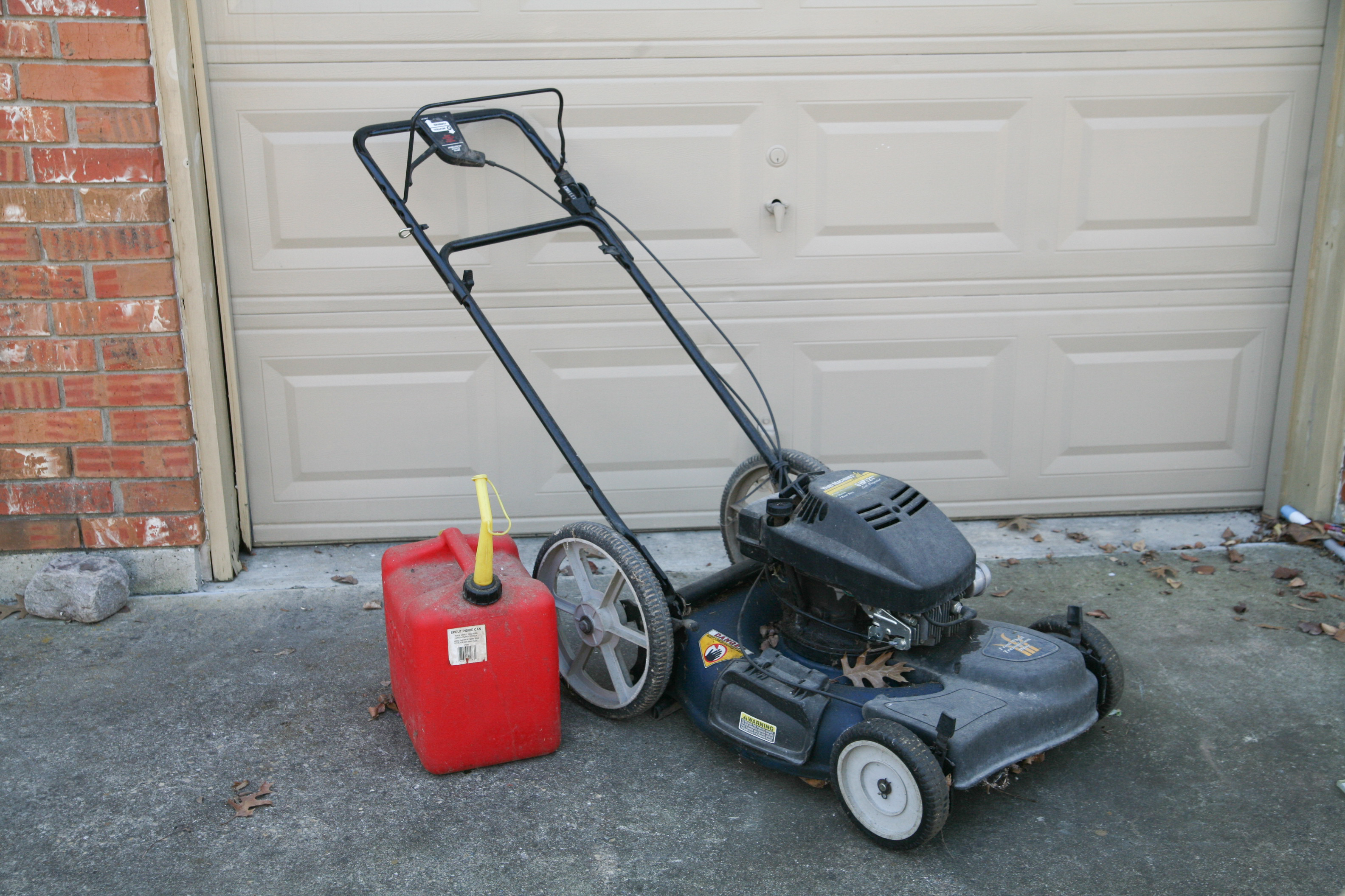 MTD Yard Machines Lawnmower