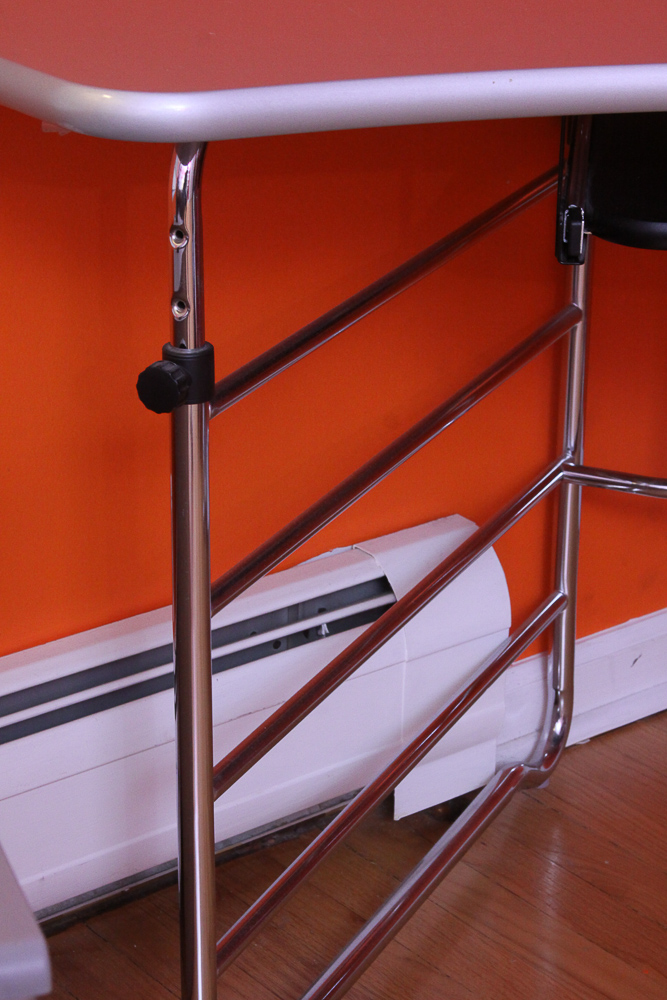 Modern Metal Corner Desk