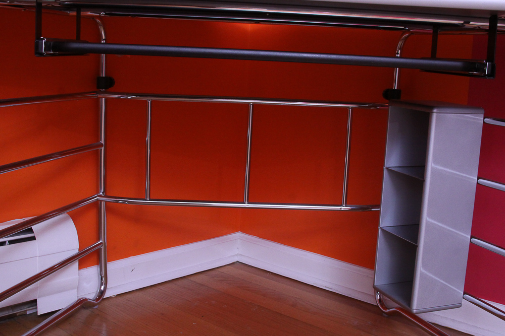 Modern Metal Corner Desk