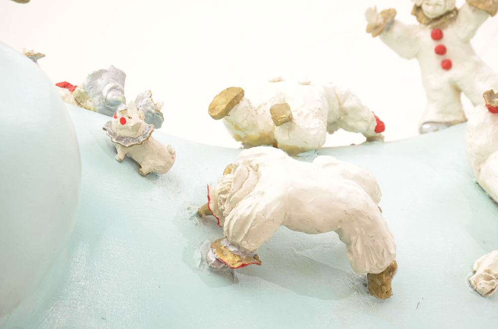 Cincinnati's "Big Pig Gig" Sitting Pig Sculpture