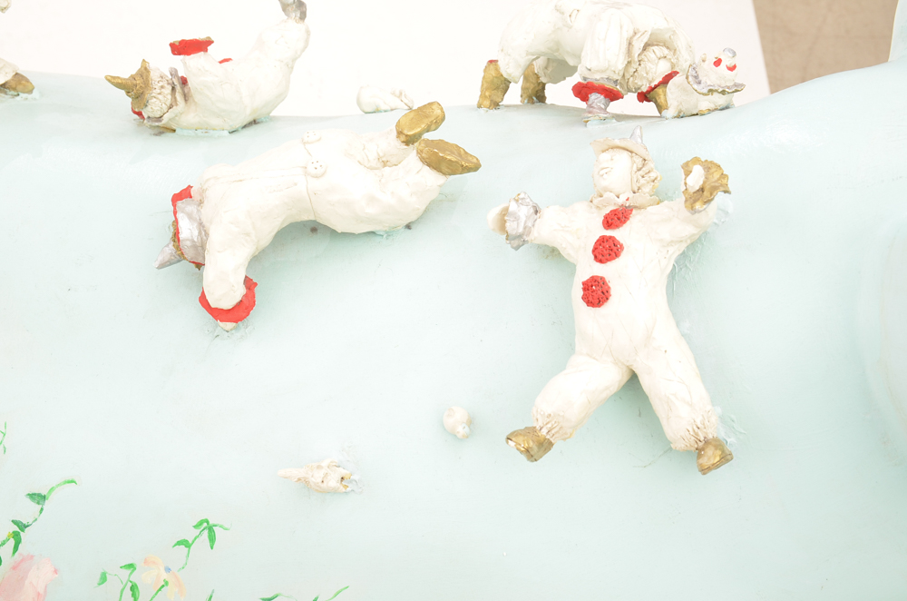 Cincinnati's "Big Pig Gig" Sitting Pig Sculpture