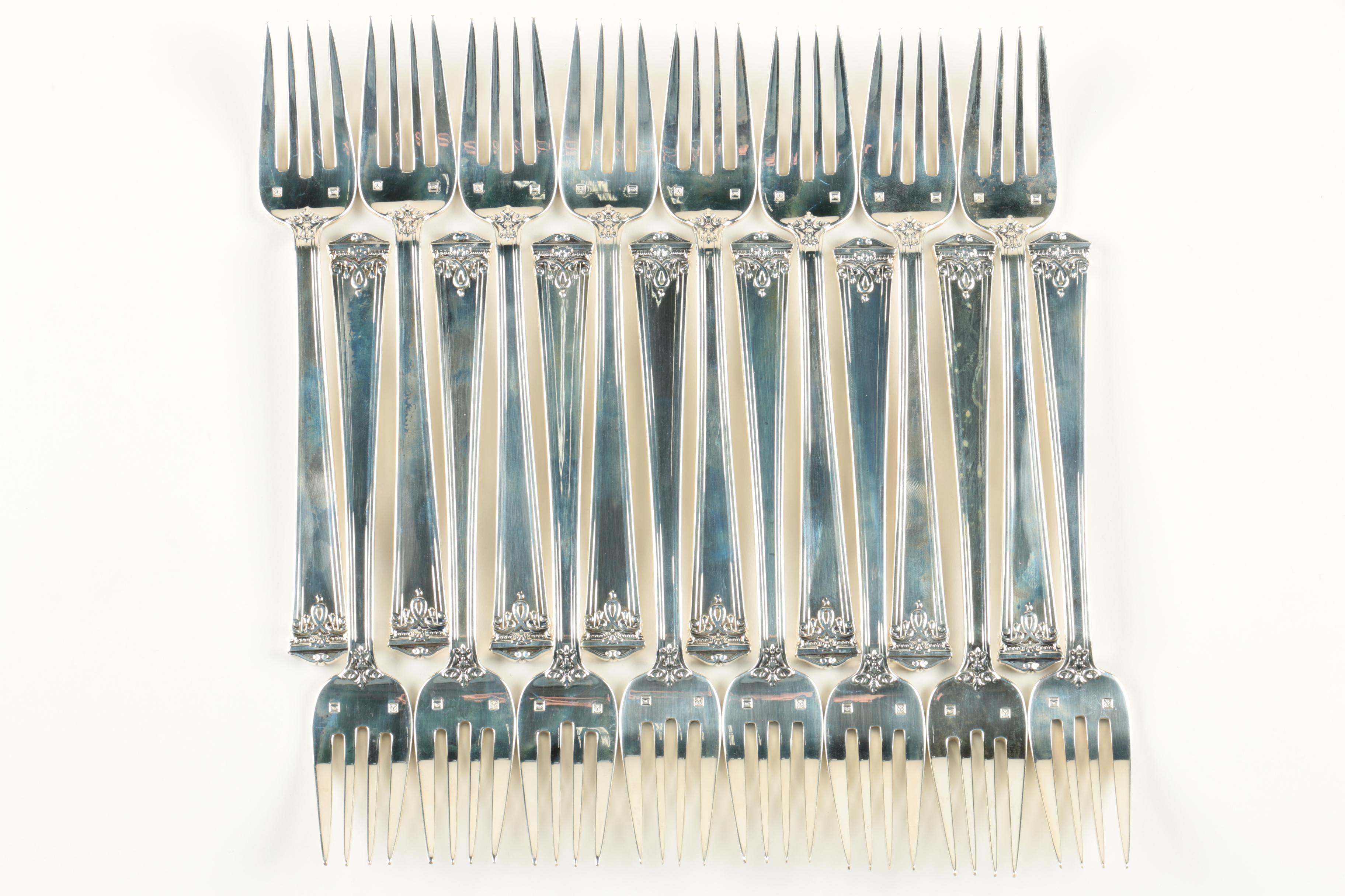 Tuttle Silversmiths "Trianon" Sterling Silver Flatware Set