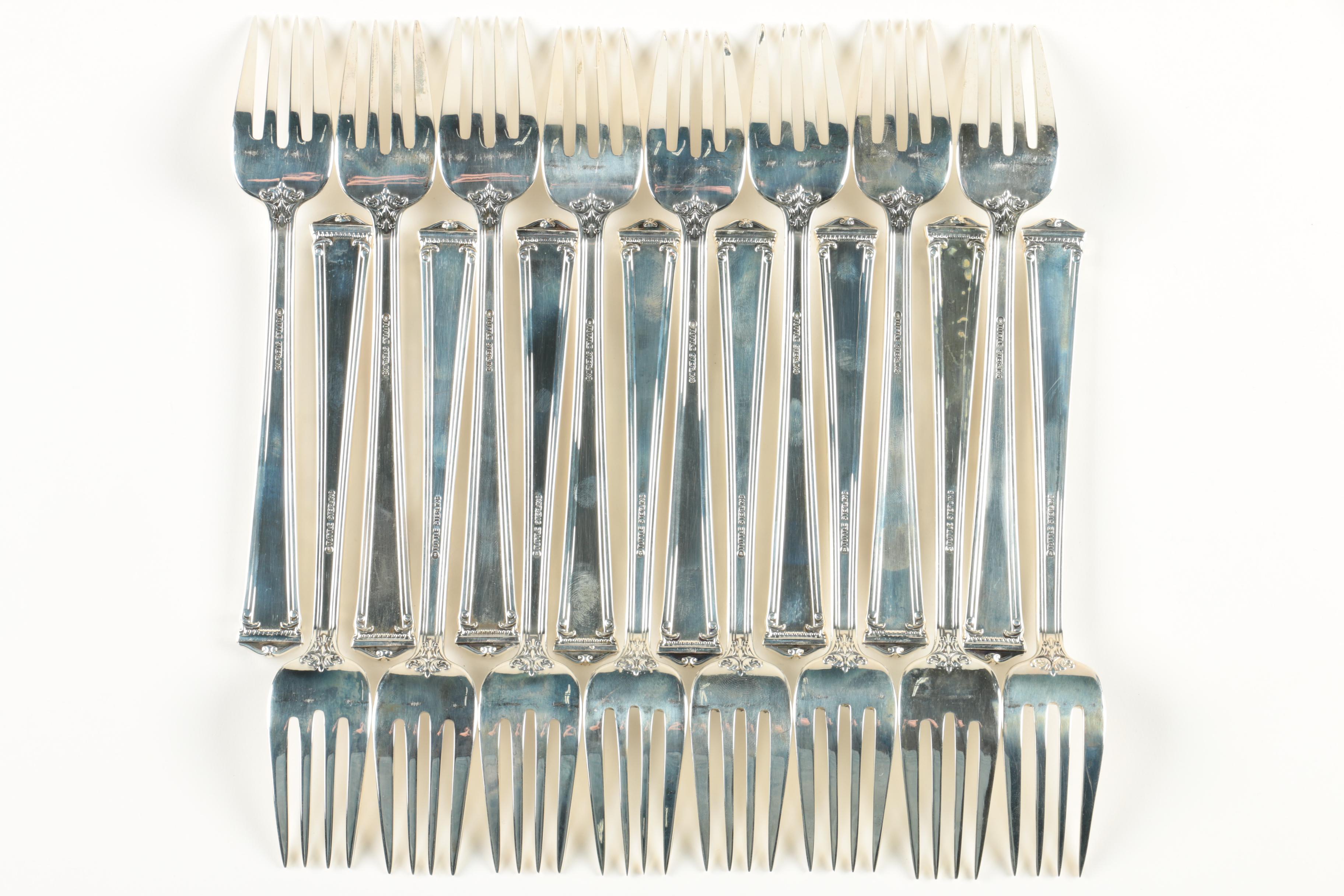 Tuttle Silversmiths "Trianon" Sterling Silver Flatware Set