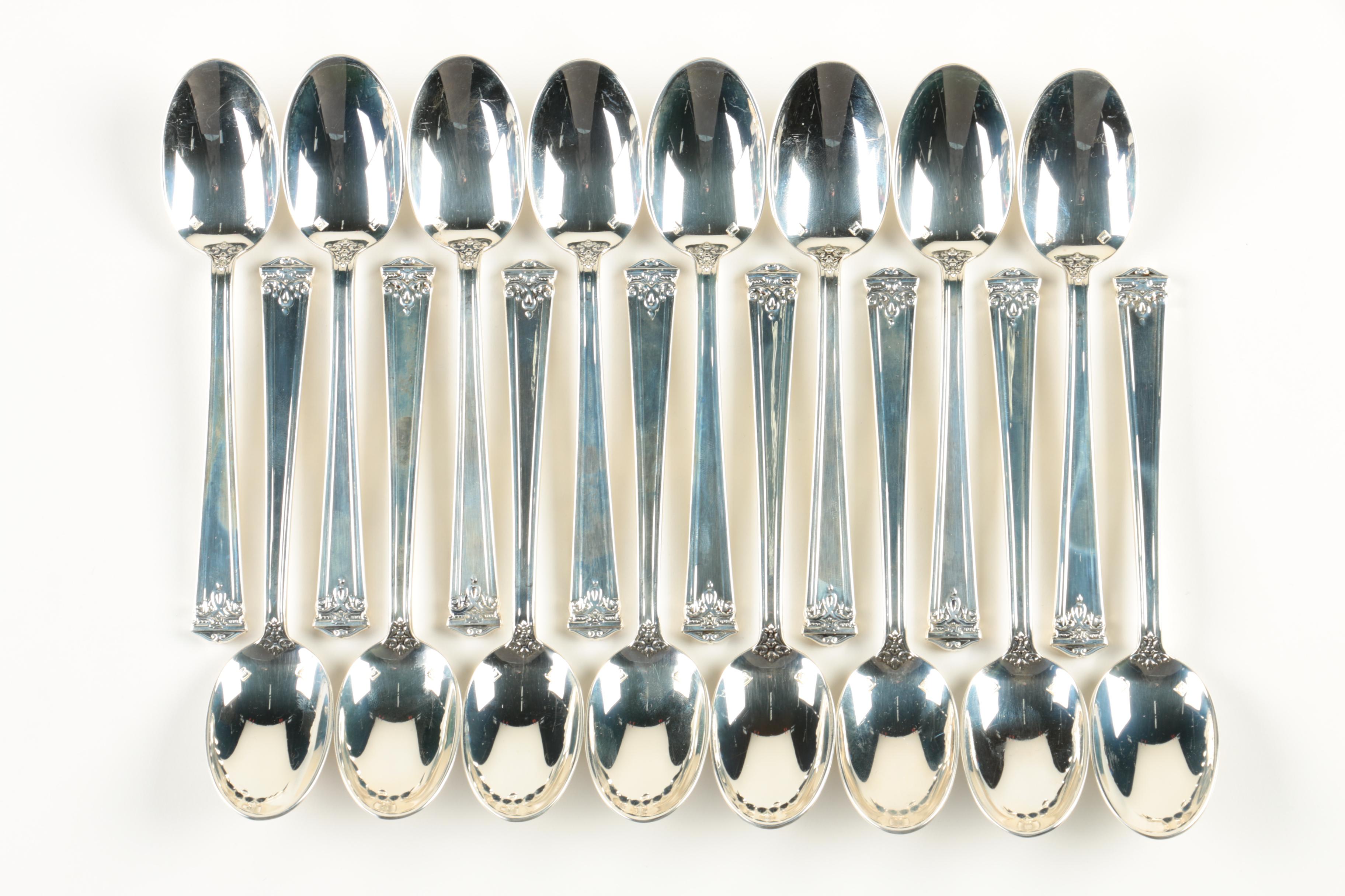 Tuttle Silversmiths "Trianon" Sterling Silver Flatware Set