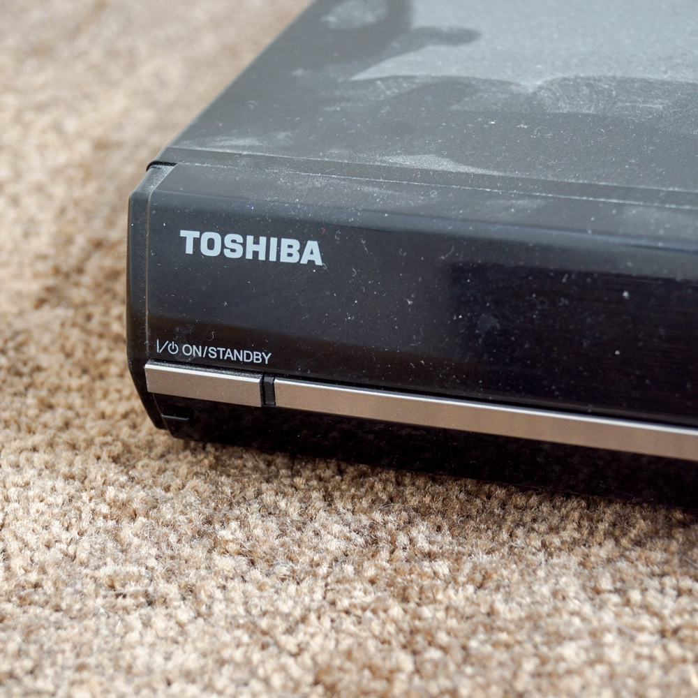Phillips Television, Toshiba HD DVD Player/VCR
