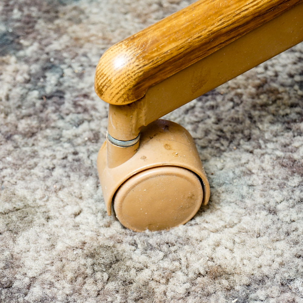 Vintage Oak Dining Table with Rolling Armchairs