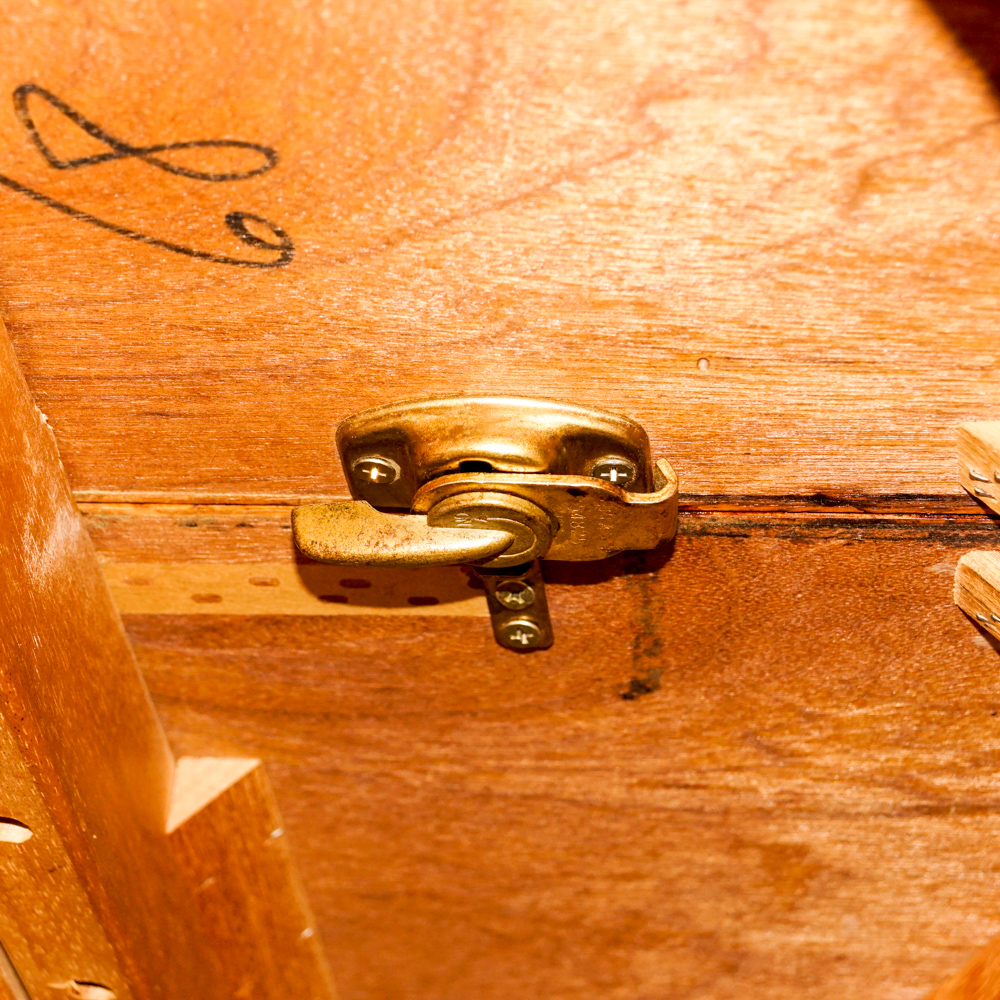 Vintage Oak Dining Table with Rolling Armchairs