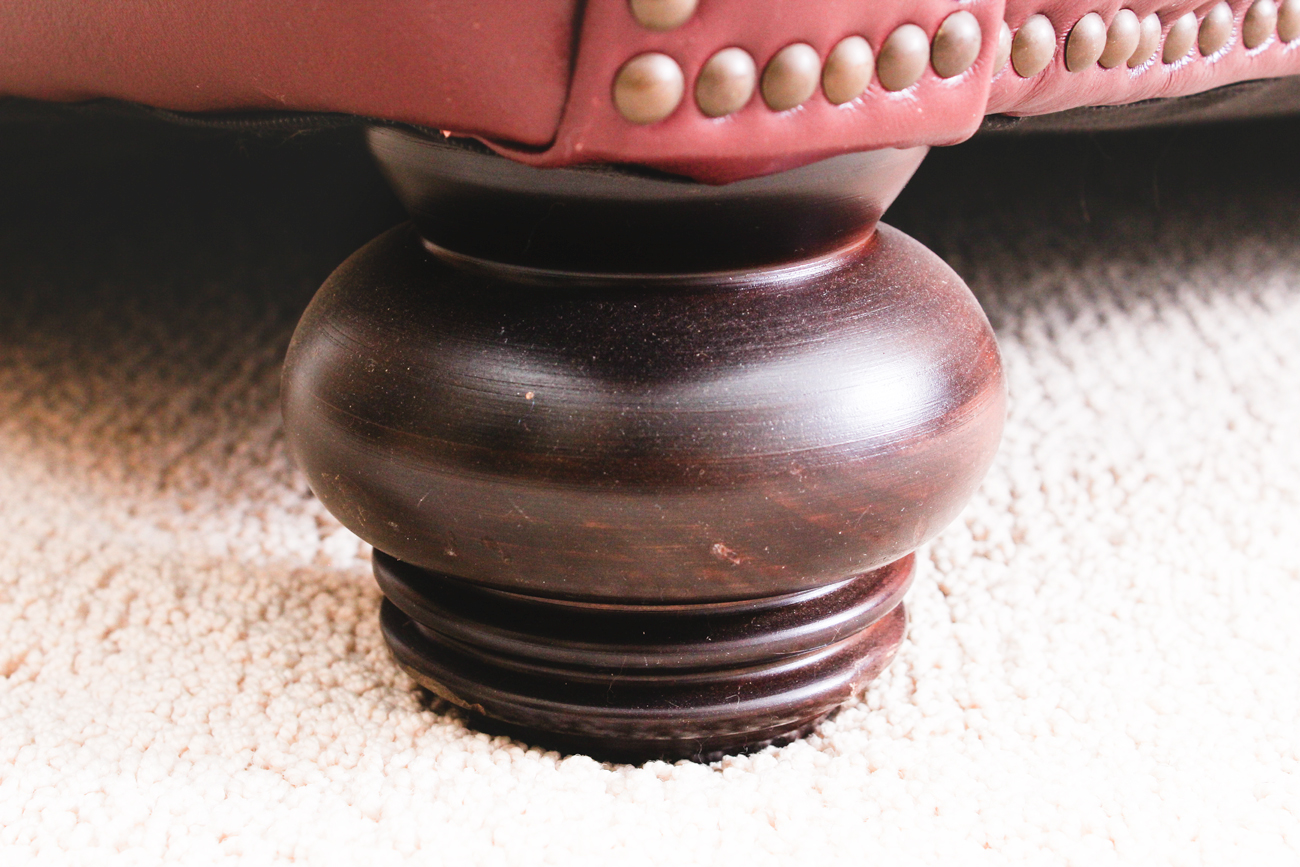 Genuine Leather Sofa in Burgundy