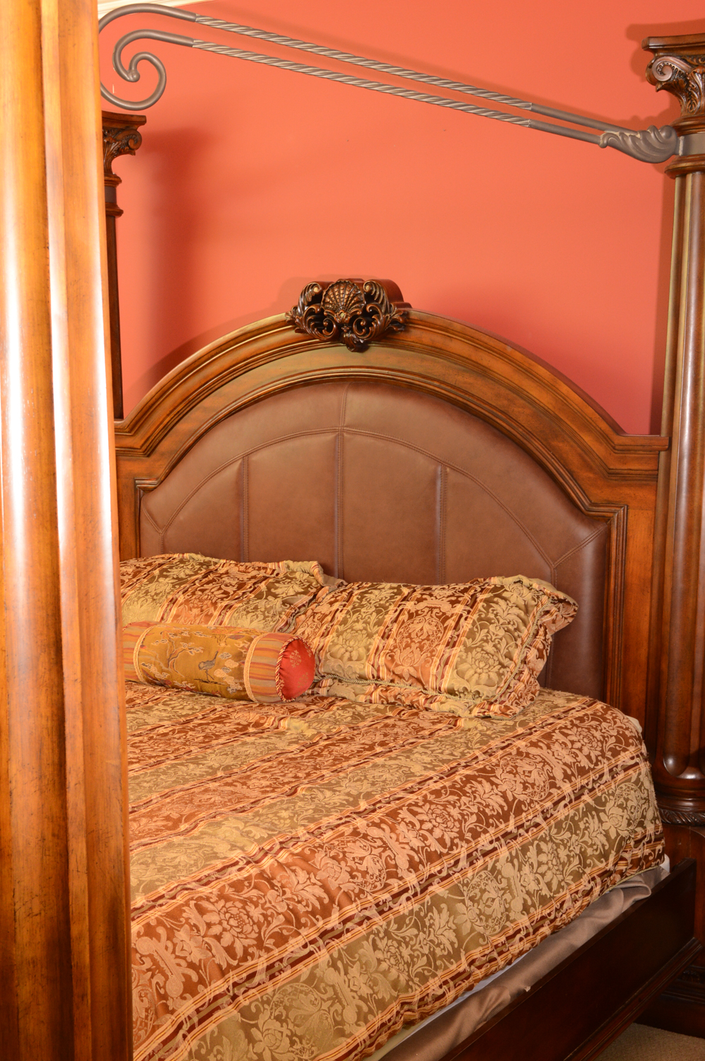 Four-Poster King-Size Bed from Ashley Furniture