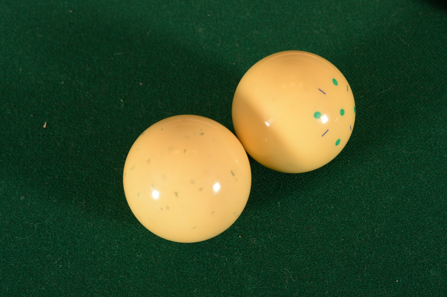 Kasson Pool Table and Accessories