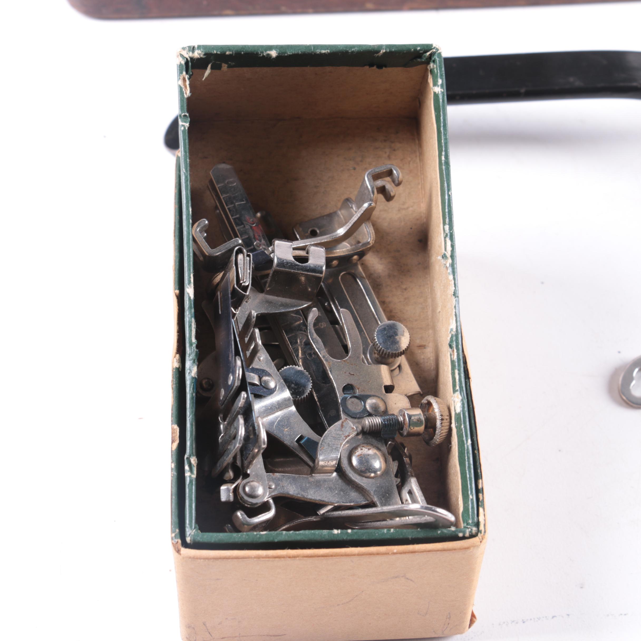 1925 Singer Sewing Machine, Manual And Accessories