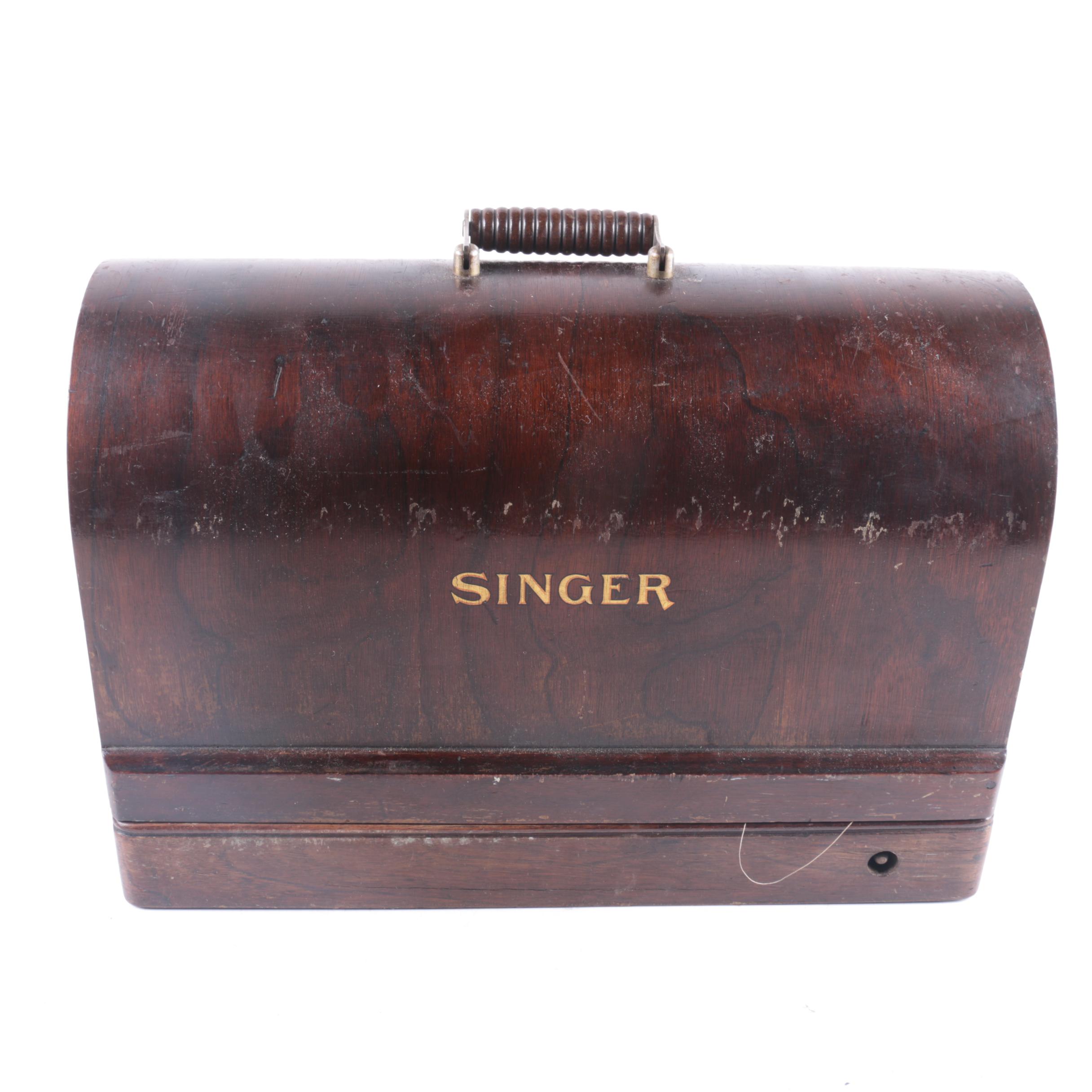 1925 Singer Sewing Machine, Manual And Accessories