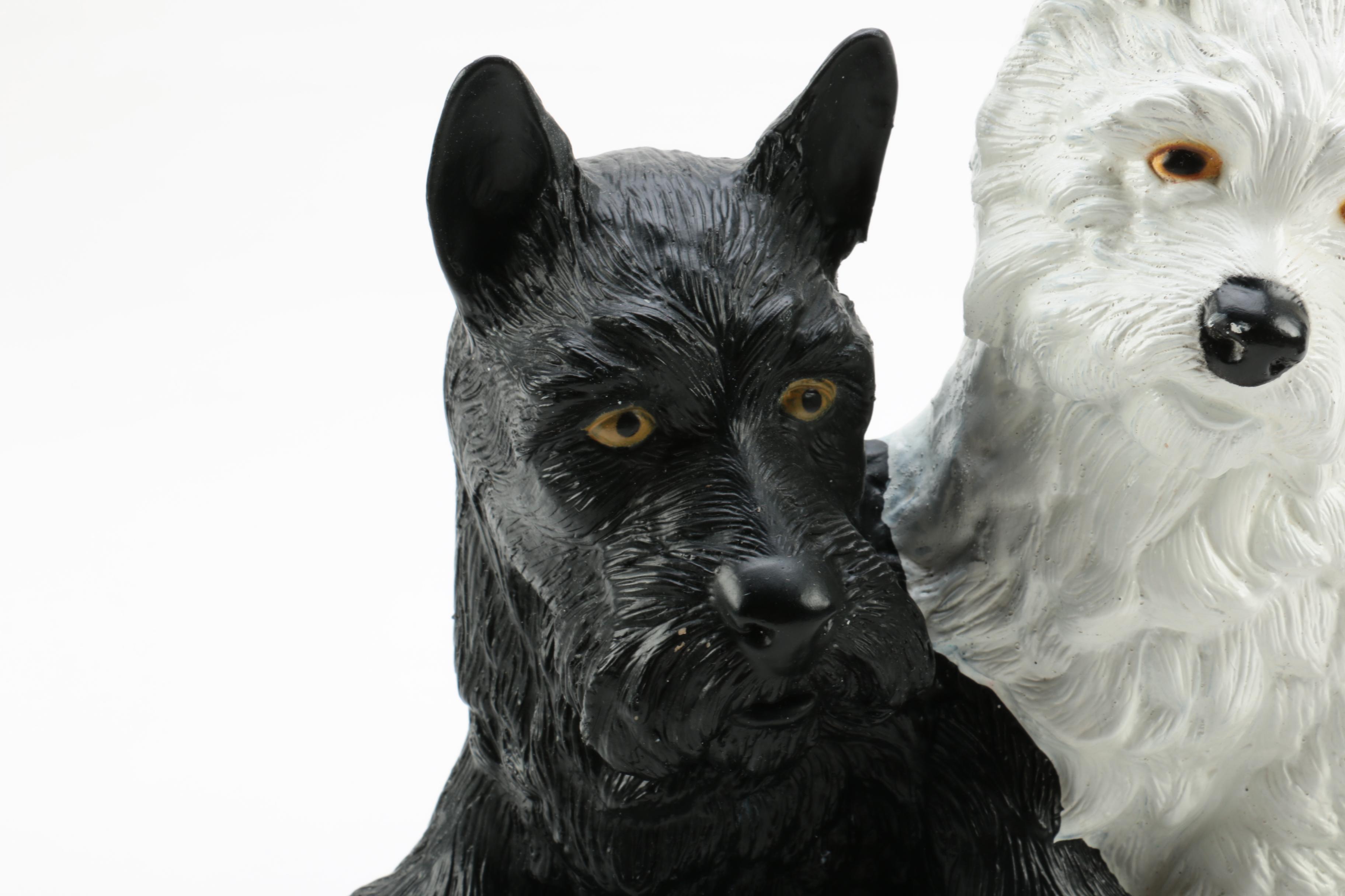 Black & White Blended Whisky Scottie and Westie Logo Figure