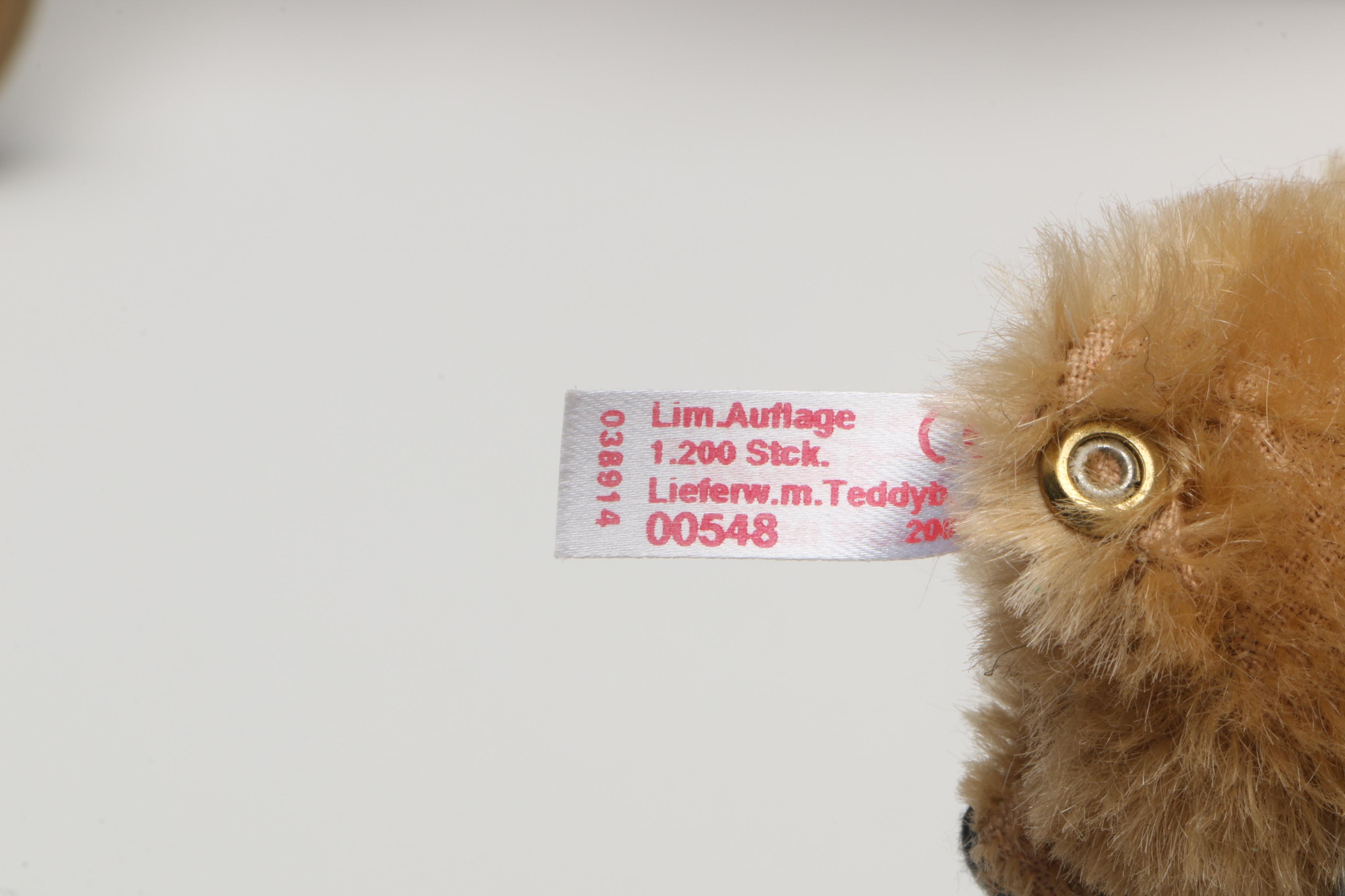 2003 Steiff Limited Edition Delivery Cart with Teddy Bears