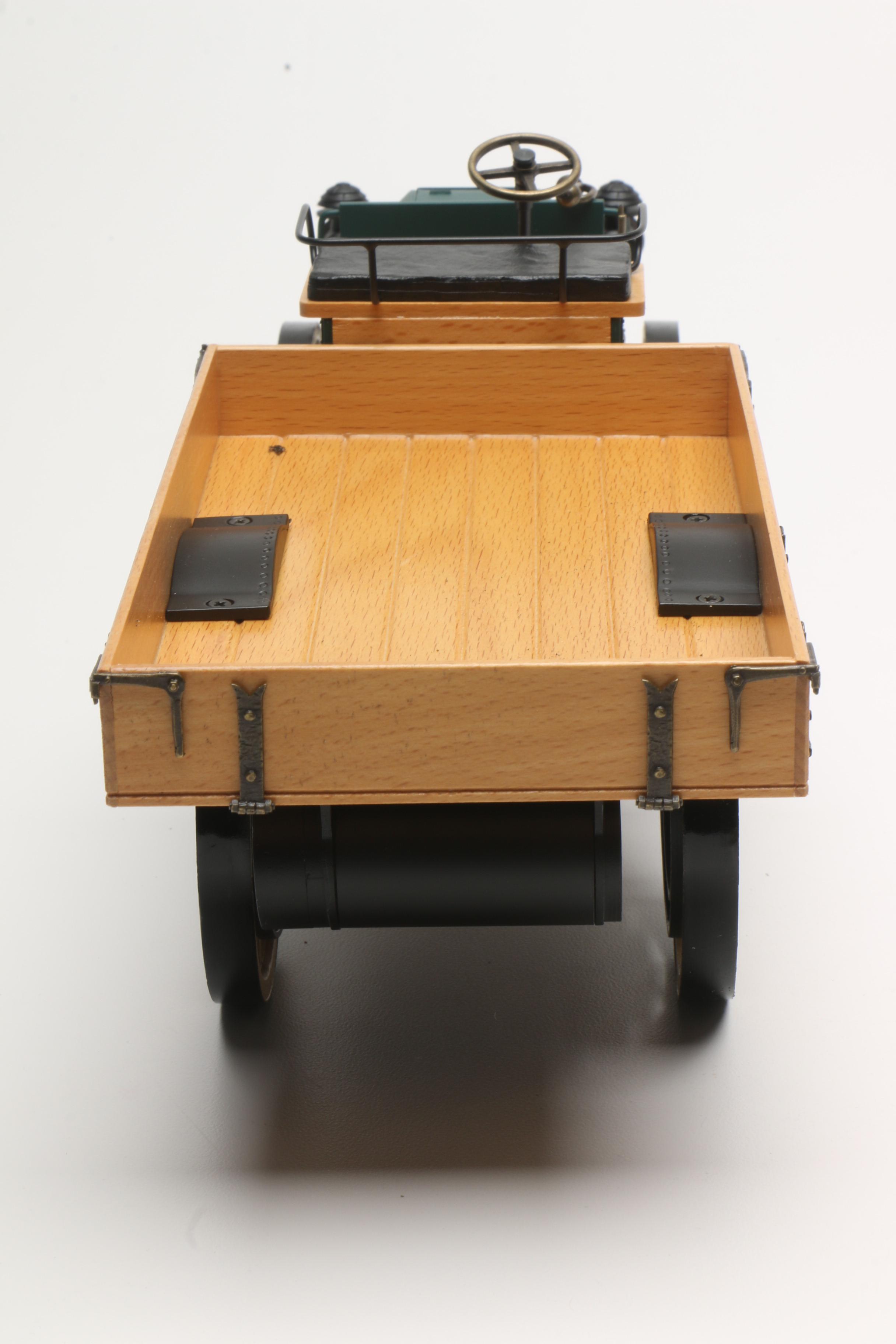 2003 Steiff Limited Edition Delivery Cart with Teddy Bears