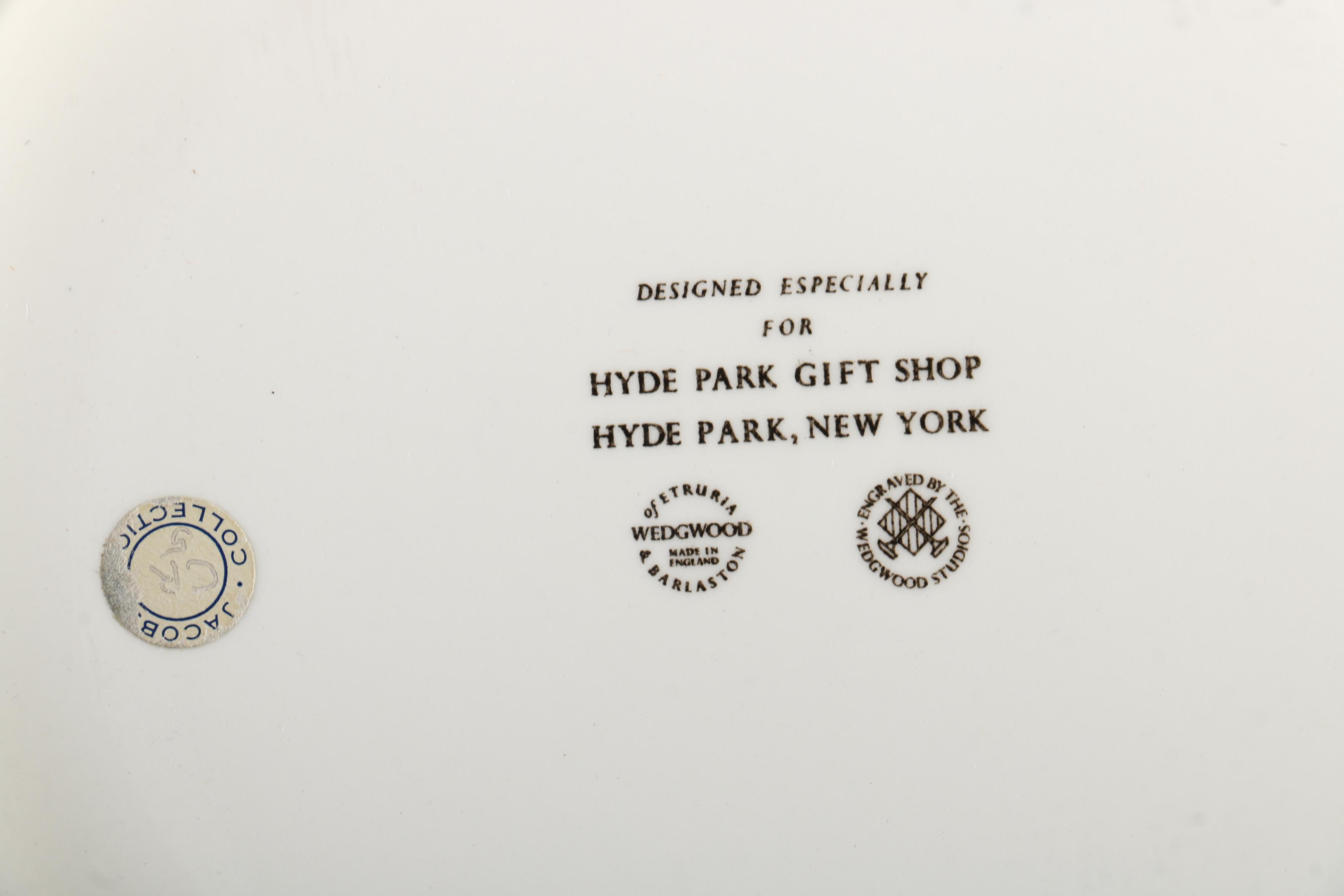 Vintage Wedgwood Eleanor and Franklin D. Roosevelt Commemorative Plate