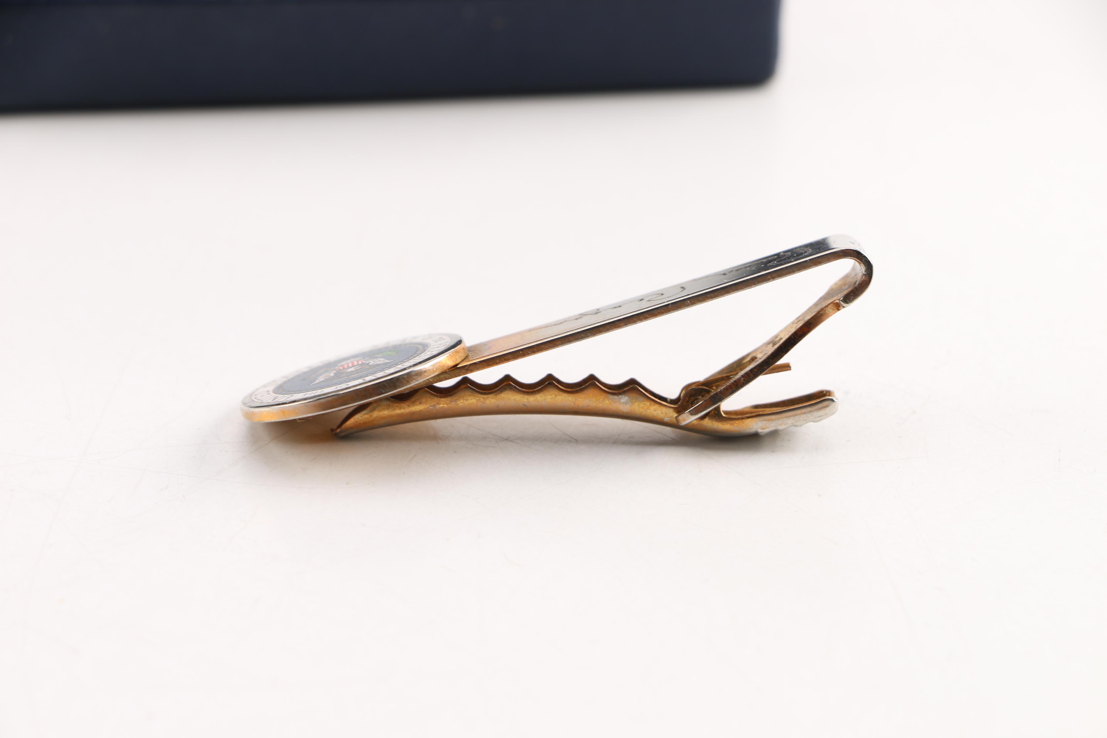 Ronald Reagan Memorabilia with White House Issued Gifts