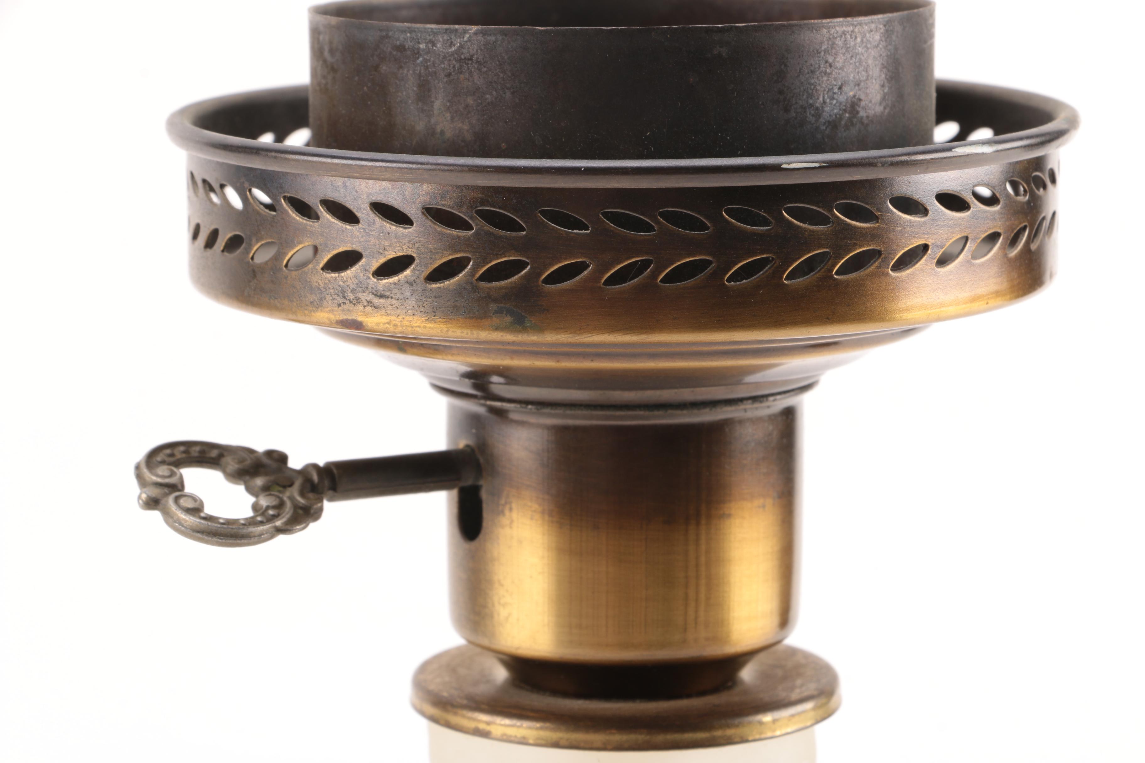 Vintage Frosted Glass Accent Lamp