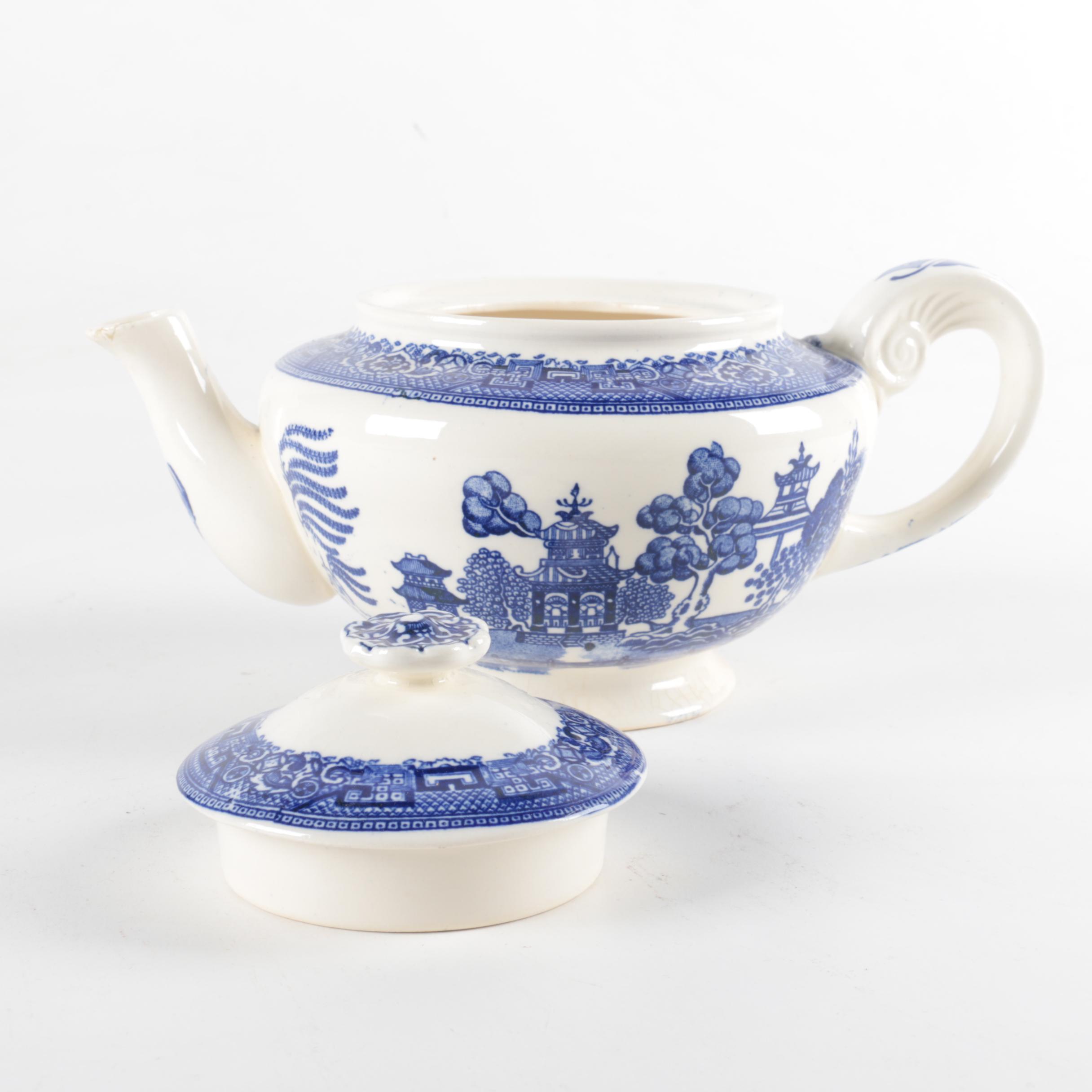 "Blue Willow" Stoneware and Porcelain Tableware