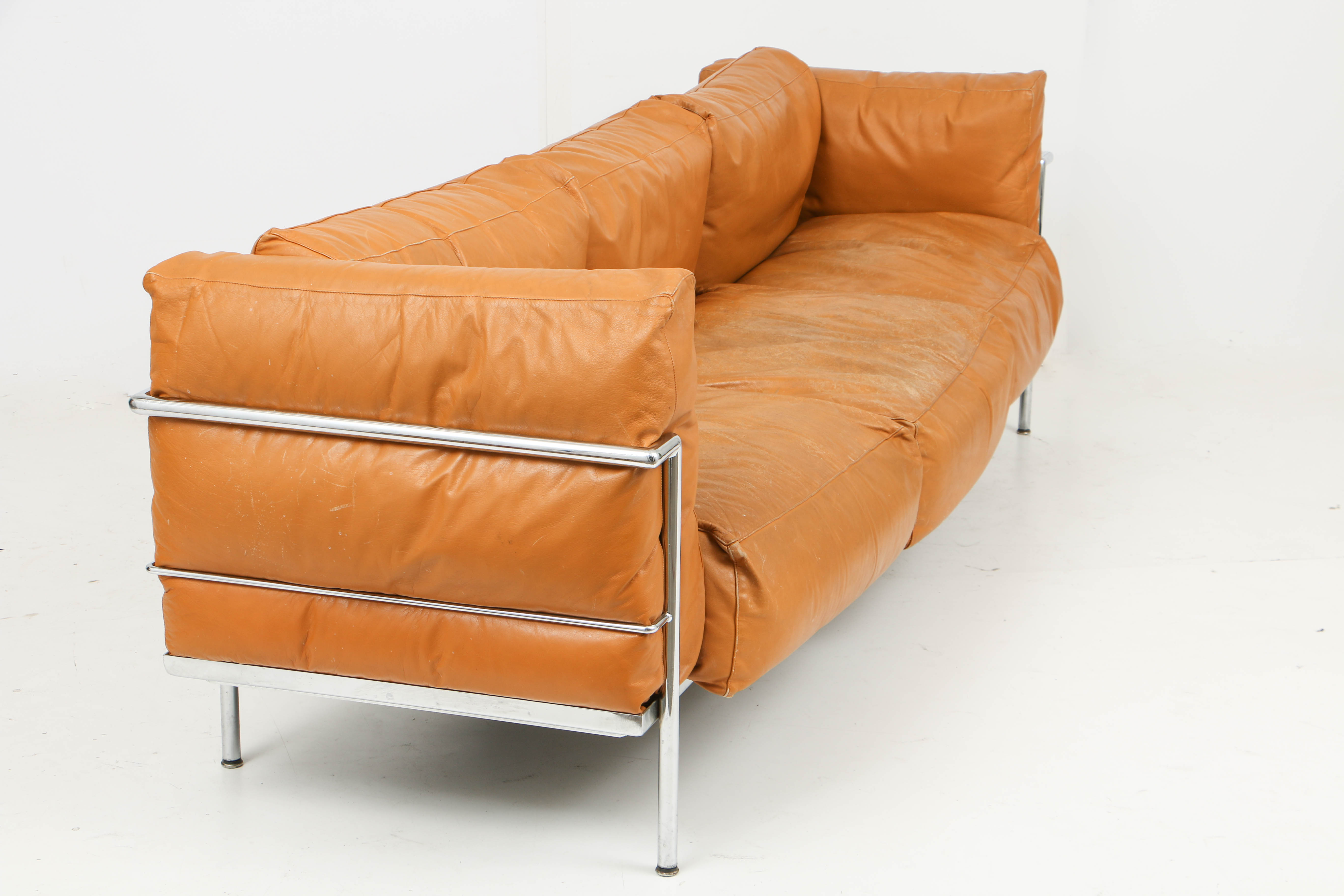 Le Corbusier Orange Leather and Chrome Sofa