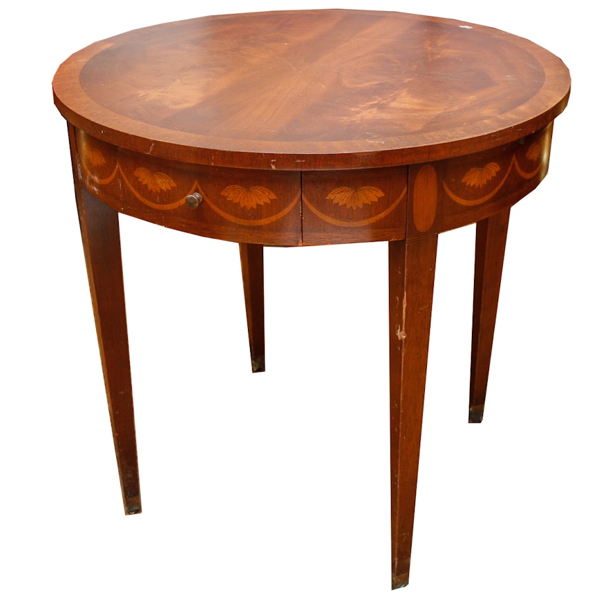 Vintage Hepplewhite Style Mahogany Side Table