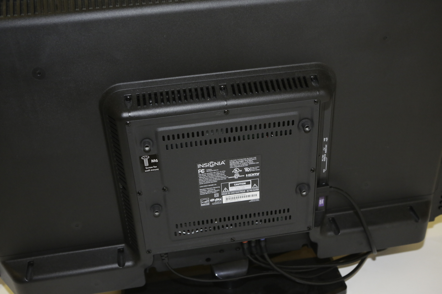 Insignia 32" Television