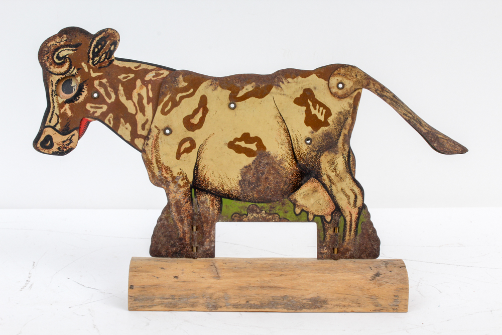 Vintage Tin Litho Mechanical Cow Toy