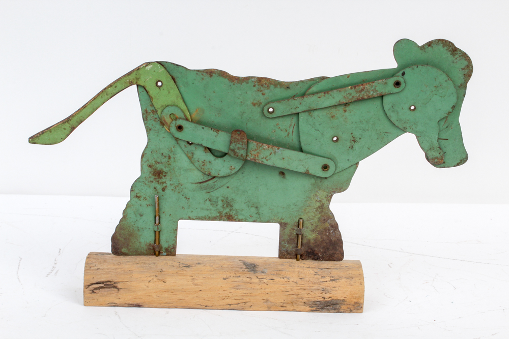 Vintage Tin Litho Mechanical Cow Toy