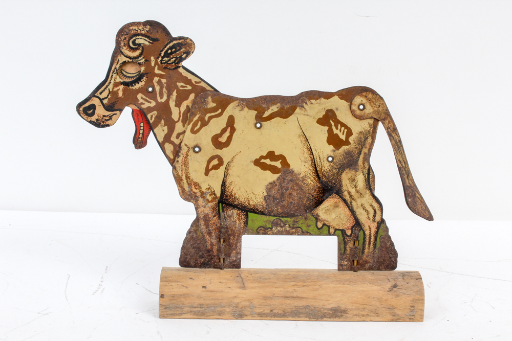 Vintage Tin Litho Mechanical Cow Toy