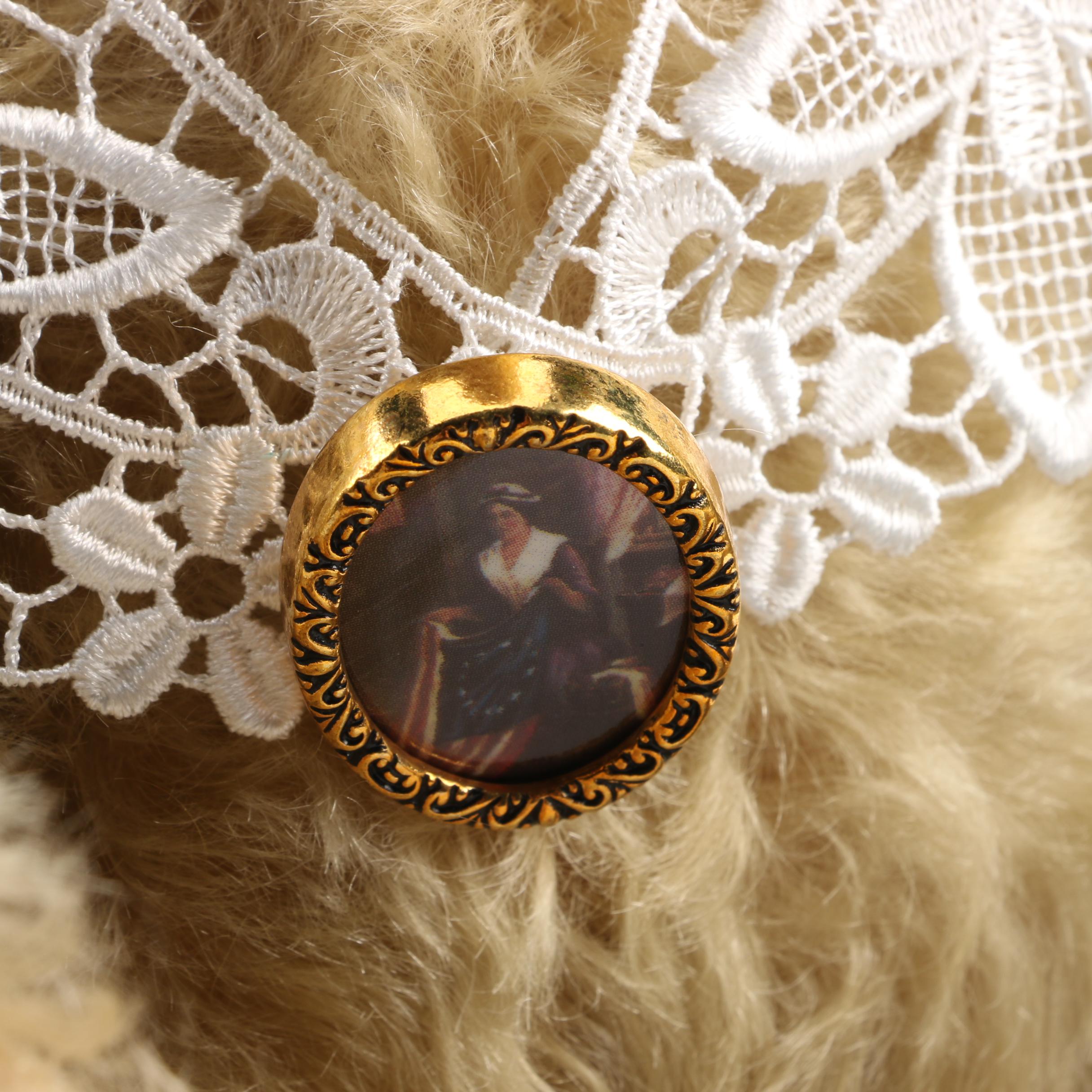 2003 Steiff "Betsy Ross" Teddy Bear Made for North America