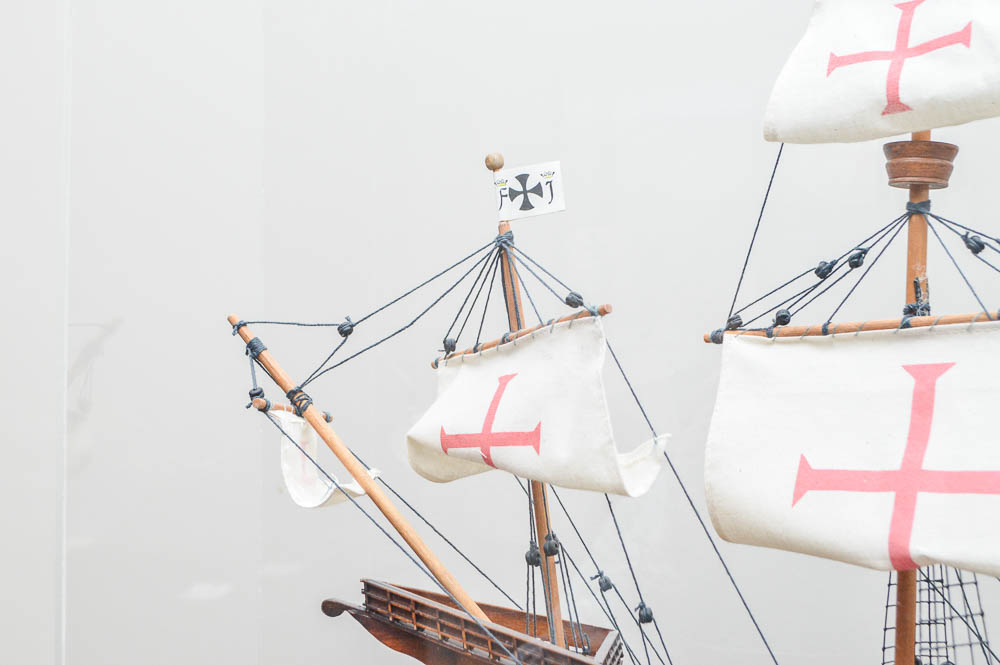São José Model Ship and Silver Coin from Shipwreck