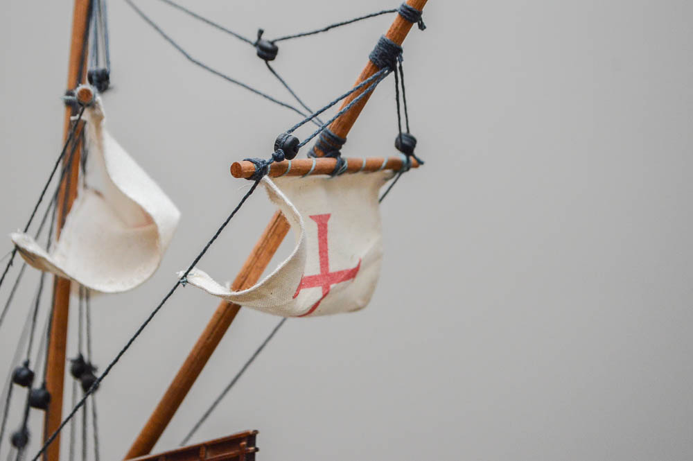 São José Model Ship and Silver Coin from Shipwreck