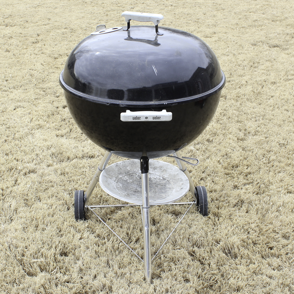 Weber Kettle Charcoal Grill