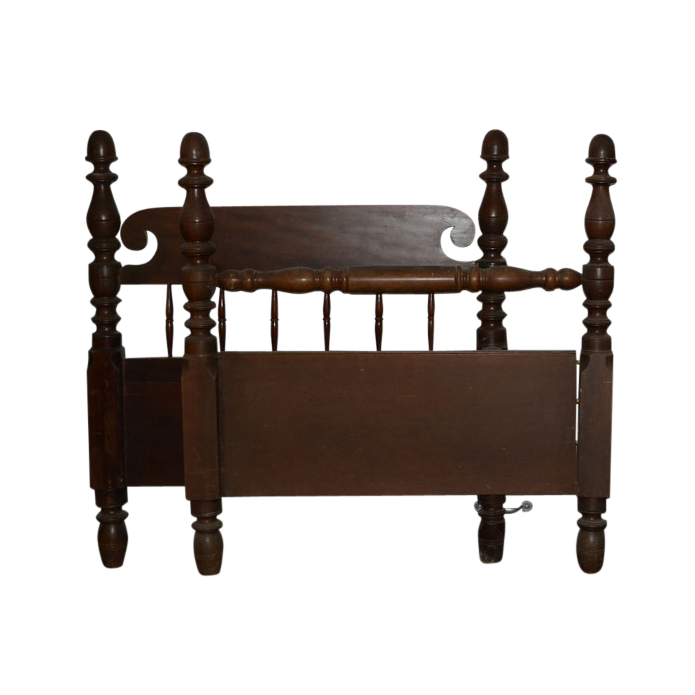 Antique Three-Quarter Mahogany Bed Frame